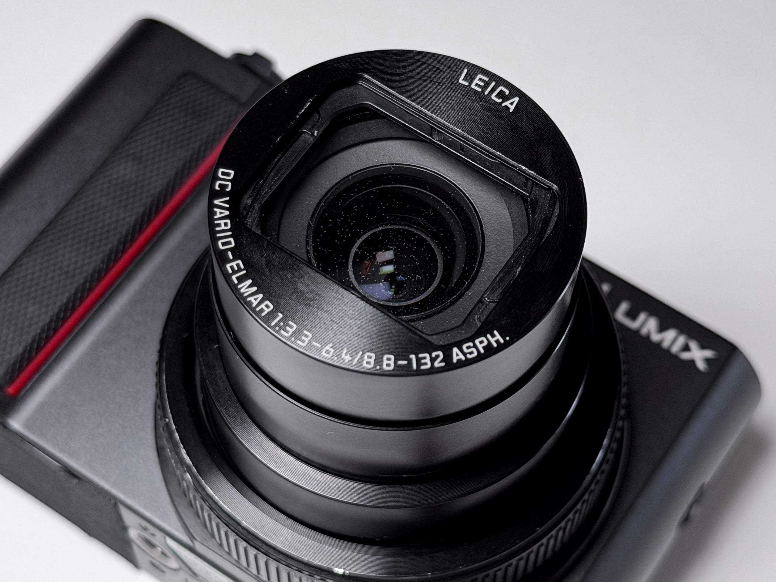 Panasonic Lumix TZ200 15x Leica Lens - ZS200 TZ-200