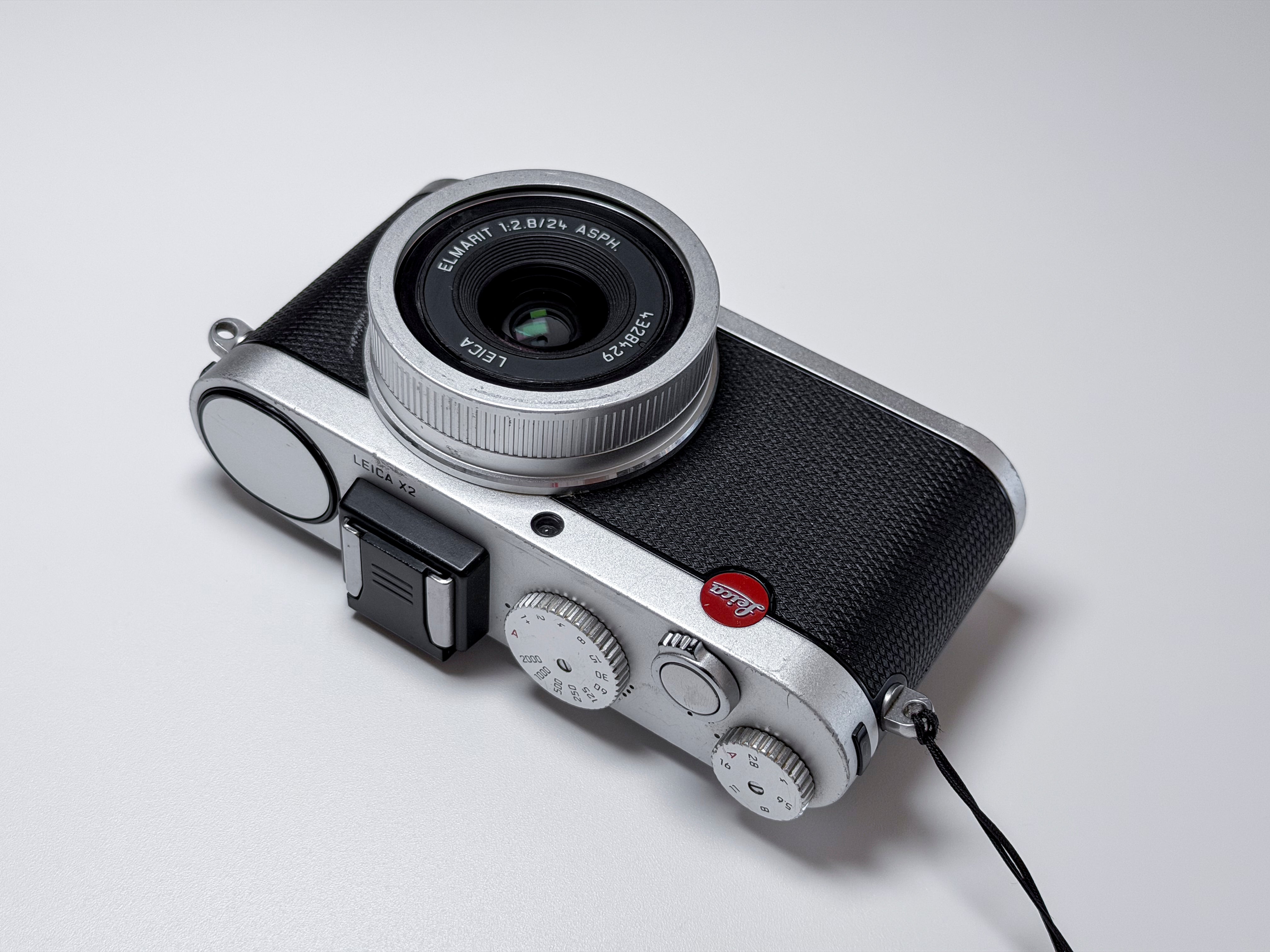 Leica X2 APS-C 16.2 Mpx Compact Camera - Read Description