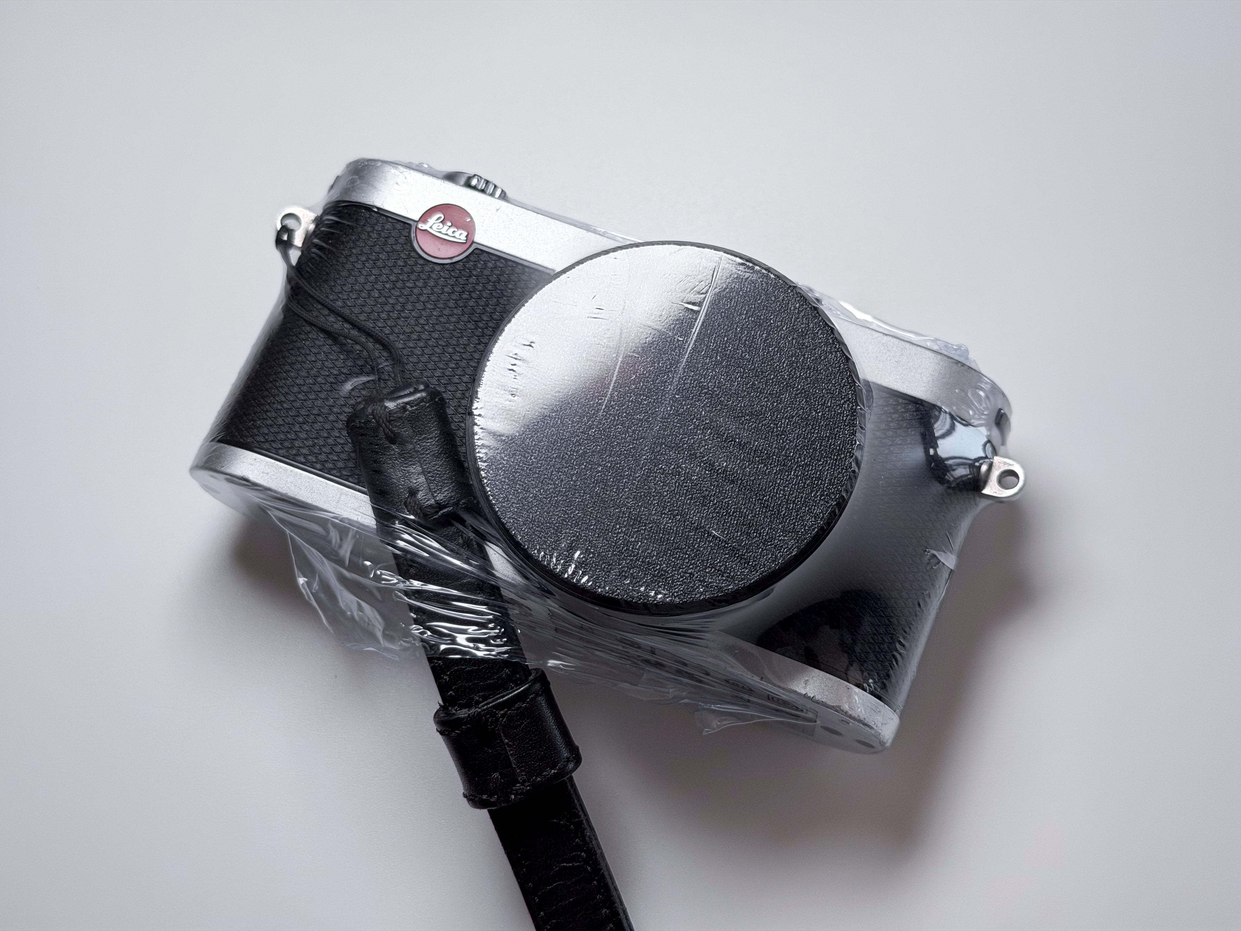 Leica X2 APS-C 16.2 Mpx Compact Camera - Read Description