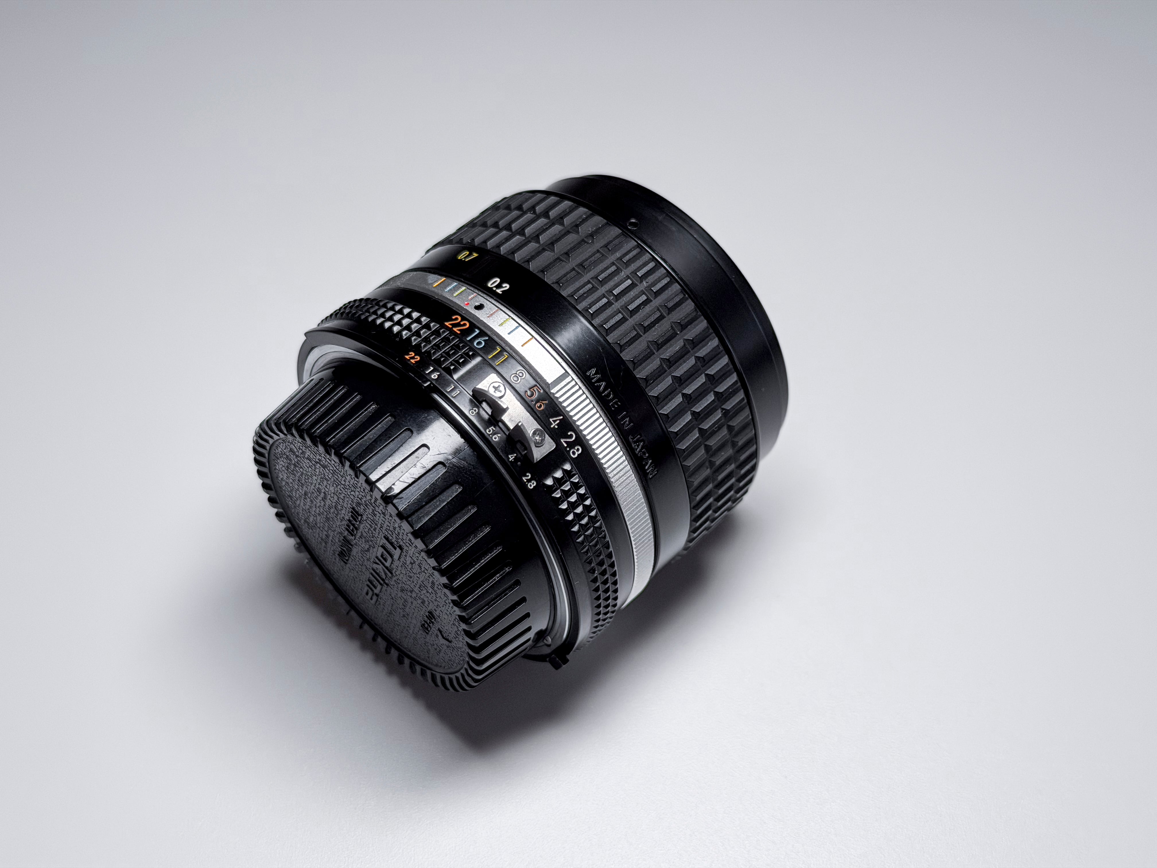Nikon Nikkor 28mm f/2.8 AI-S AIS F Mount Lens - Near Mint