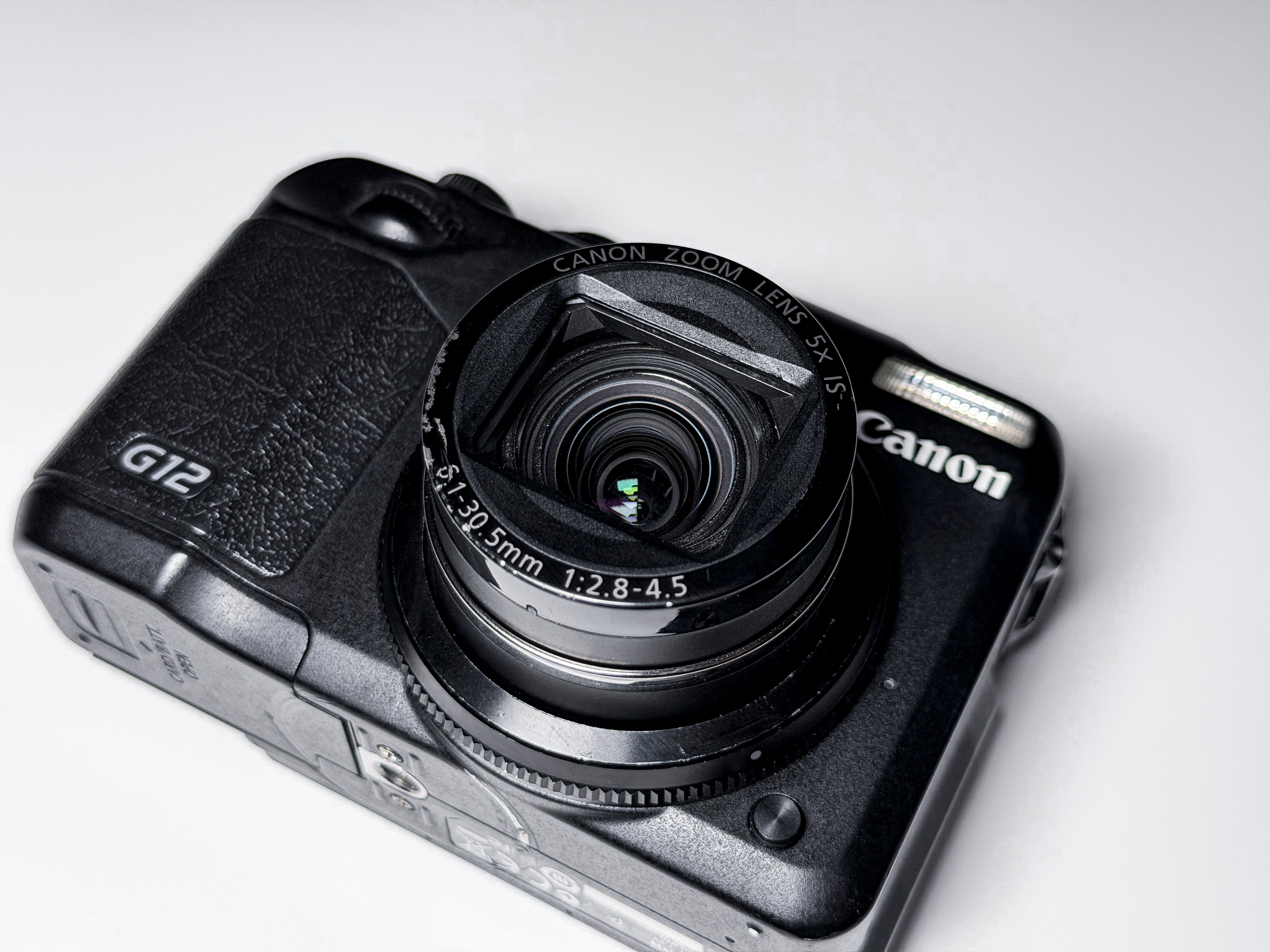 Canon G12 Powershot CCD + Waterproof Case - Excellent 1 Year Warranty