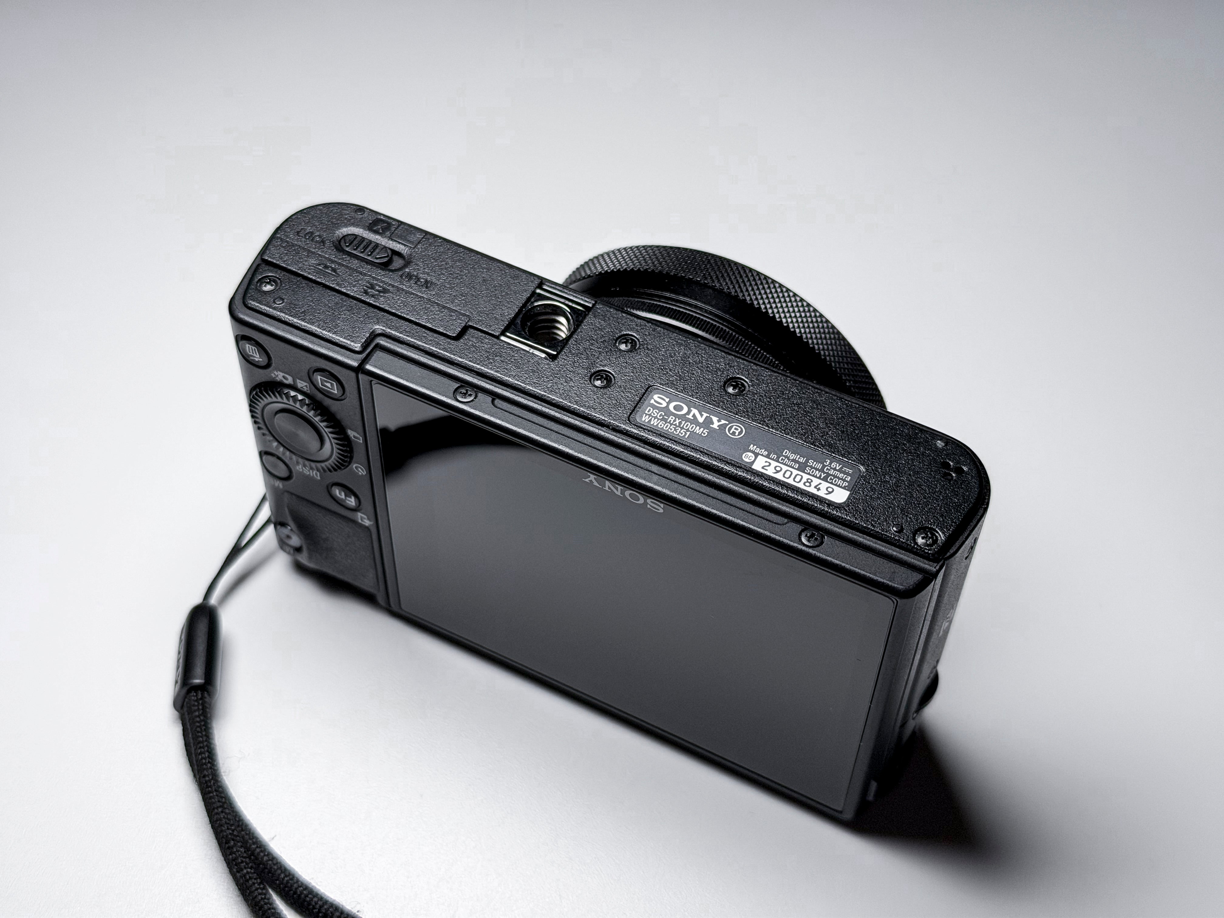 Sony RX100 V M5 Cyber-shot 20.1 Mp - 1 Year Warranty, Excellent RX 100M5