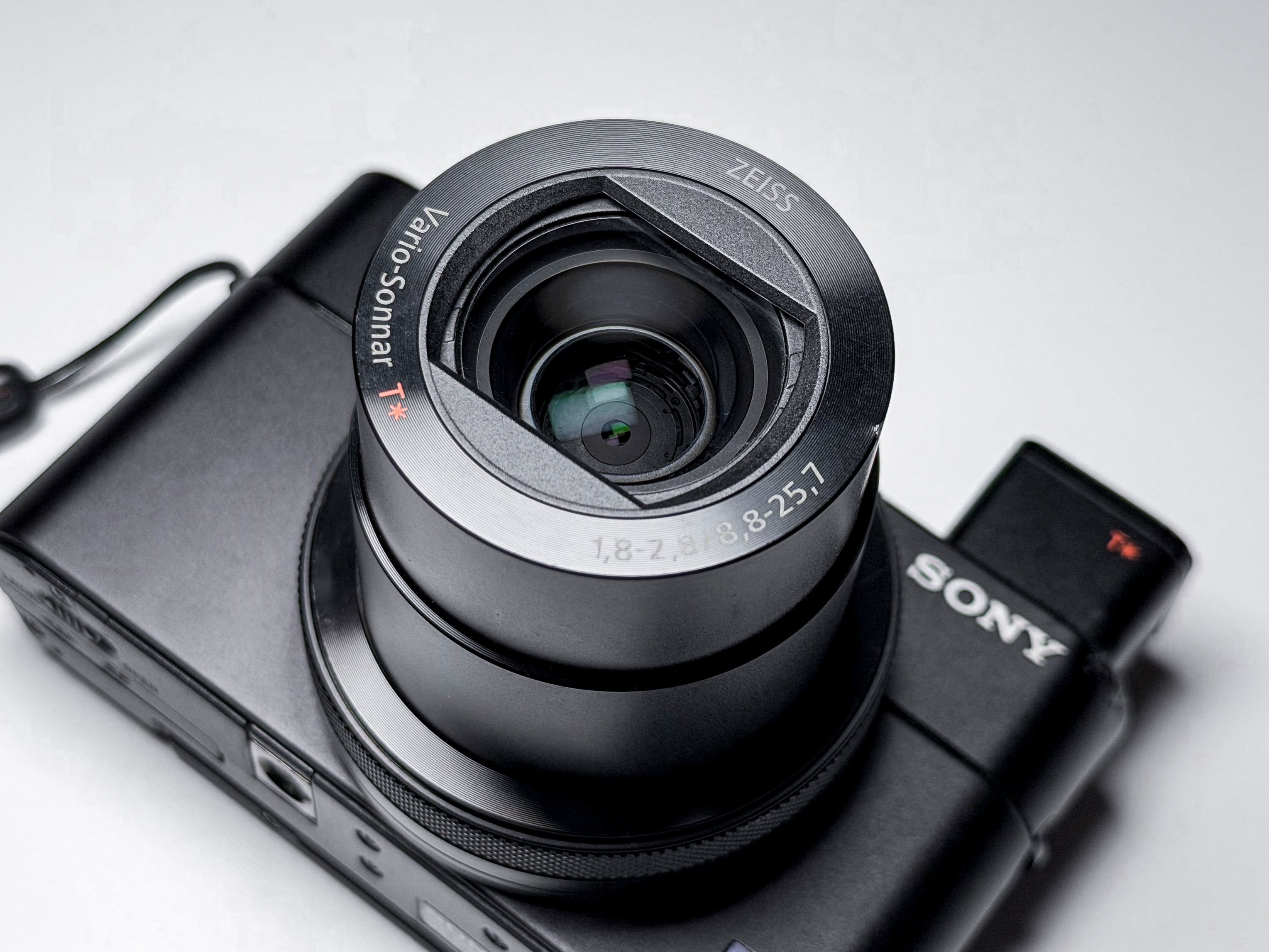 Sony RX100 V M5 Cyber-shot 20.1 Mp - 1 Year Warranty, Excellent RX 100M5