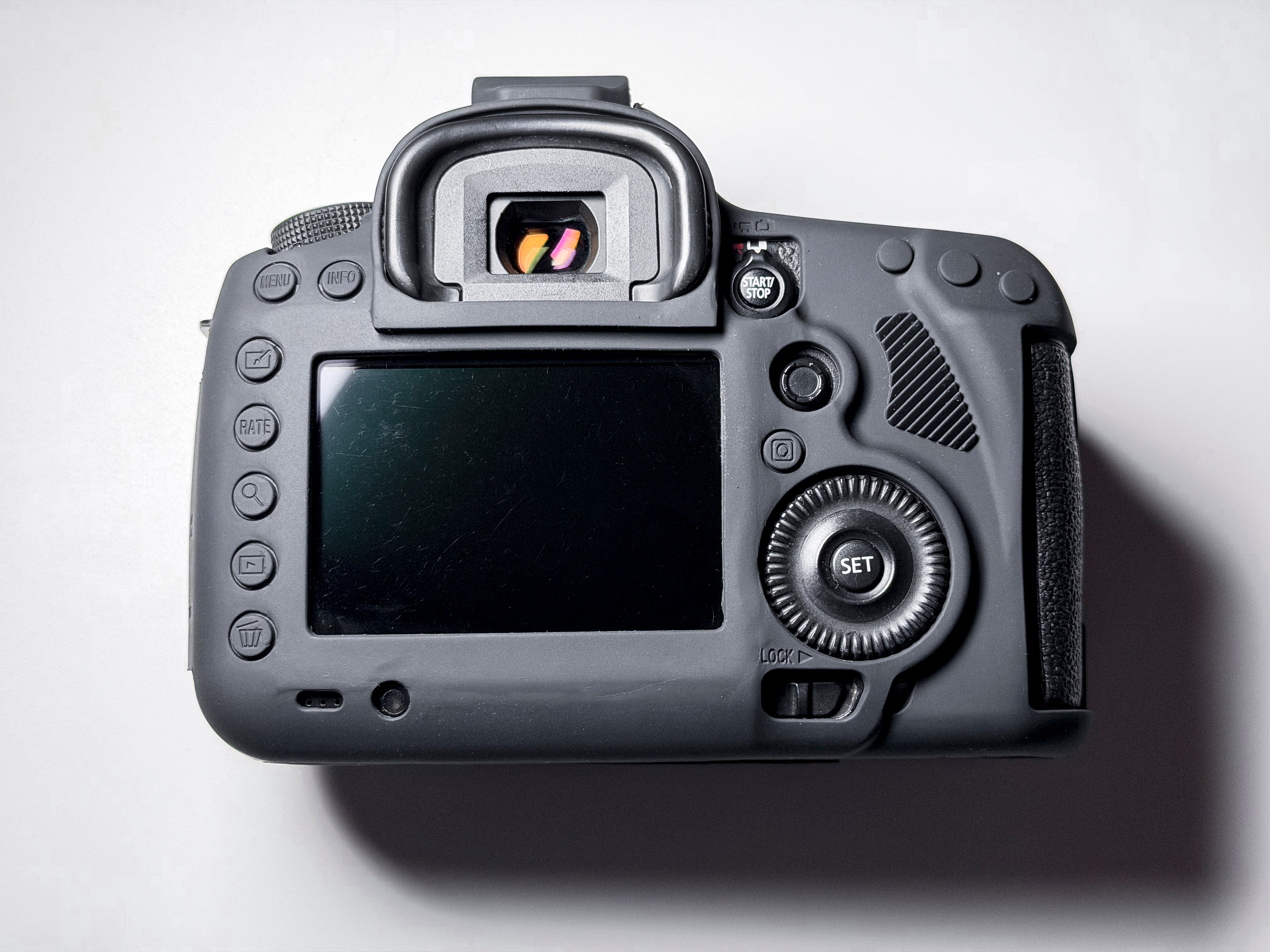 Canon 5D Mark III 3 EOS DSLR Full Frame - 29k Shutter, 1 Year Warranty