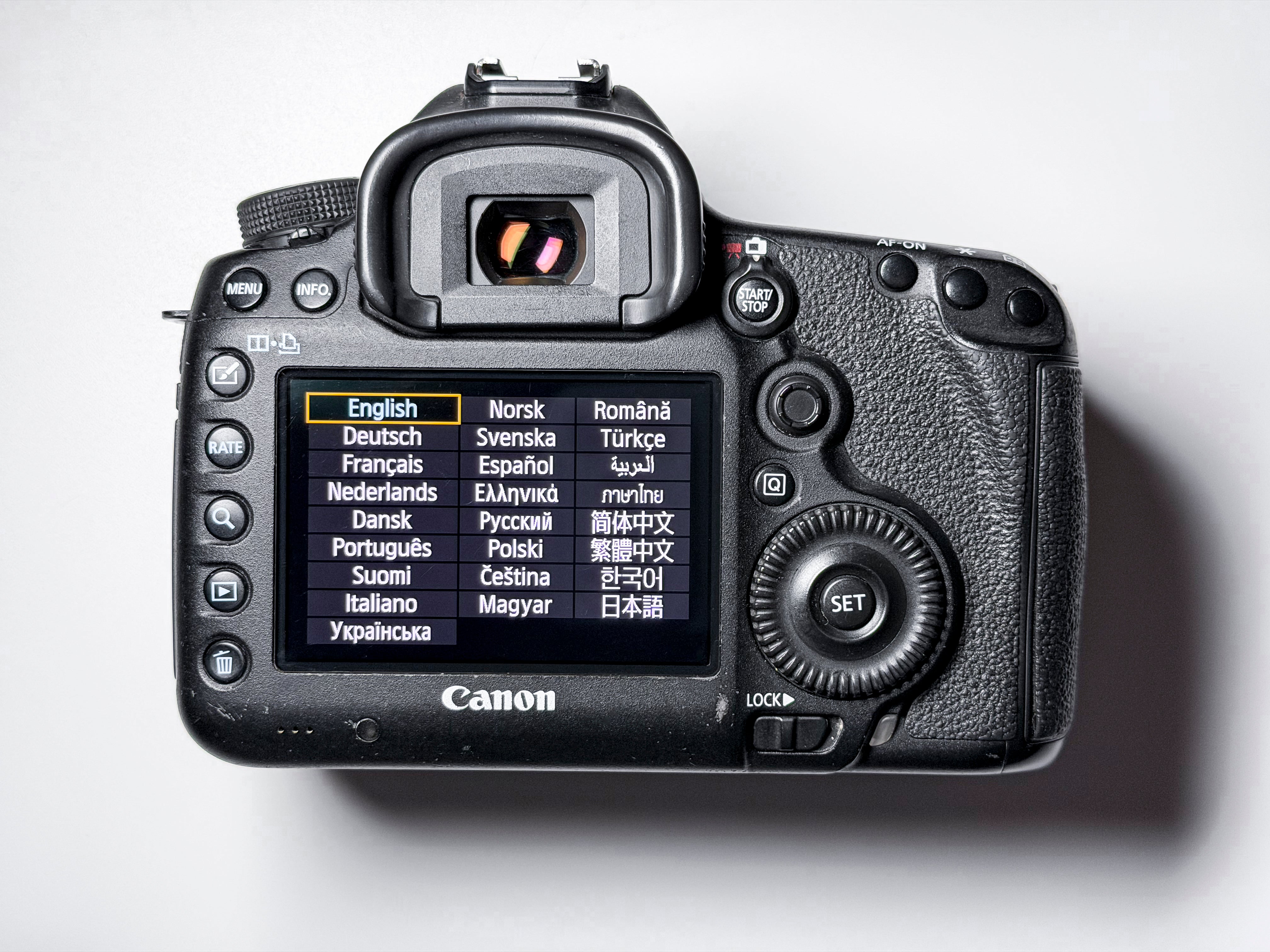 Canon 5D Mark III 3 EOS DSLR Full Frame - 29k Shutter, 1 Year Warranty