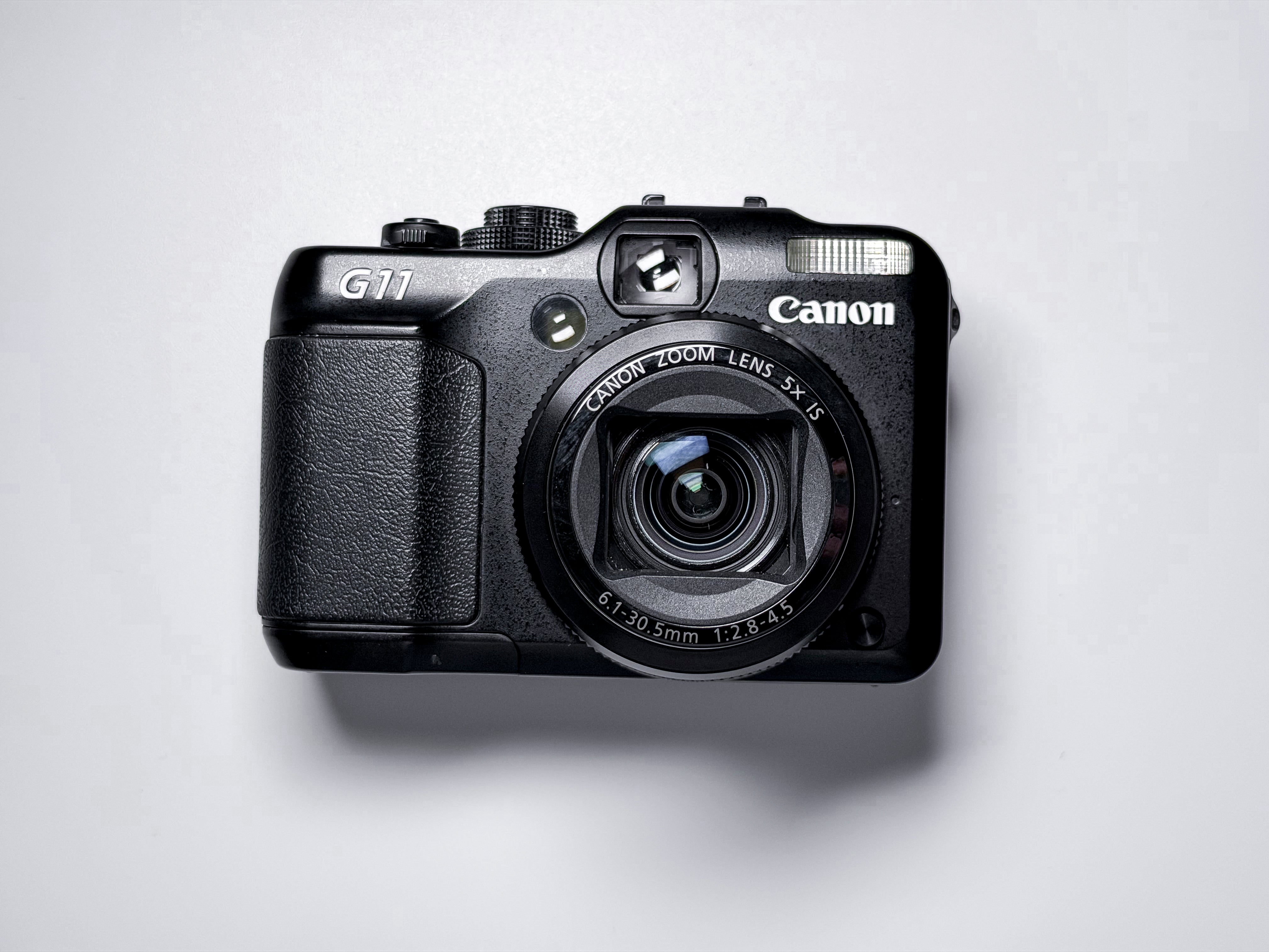 Canon G11 Powershot CCD Sensor 5x Zoom G 11 - 1 Year Warranty, Excellent