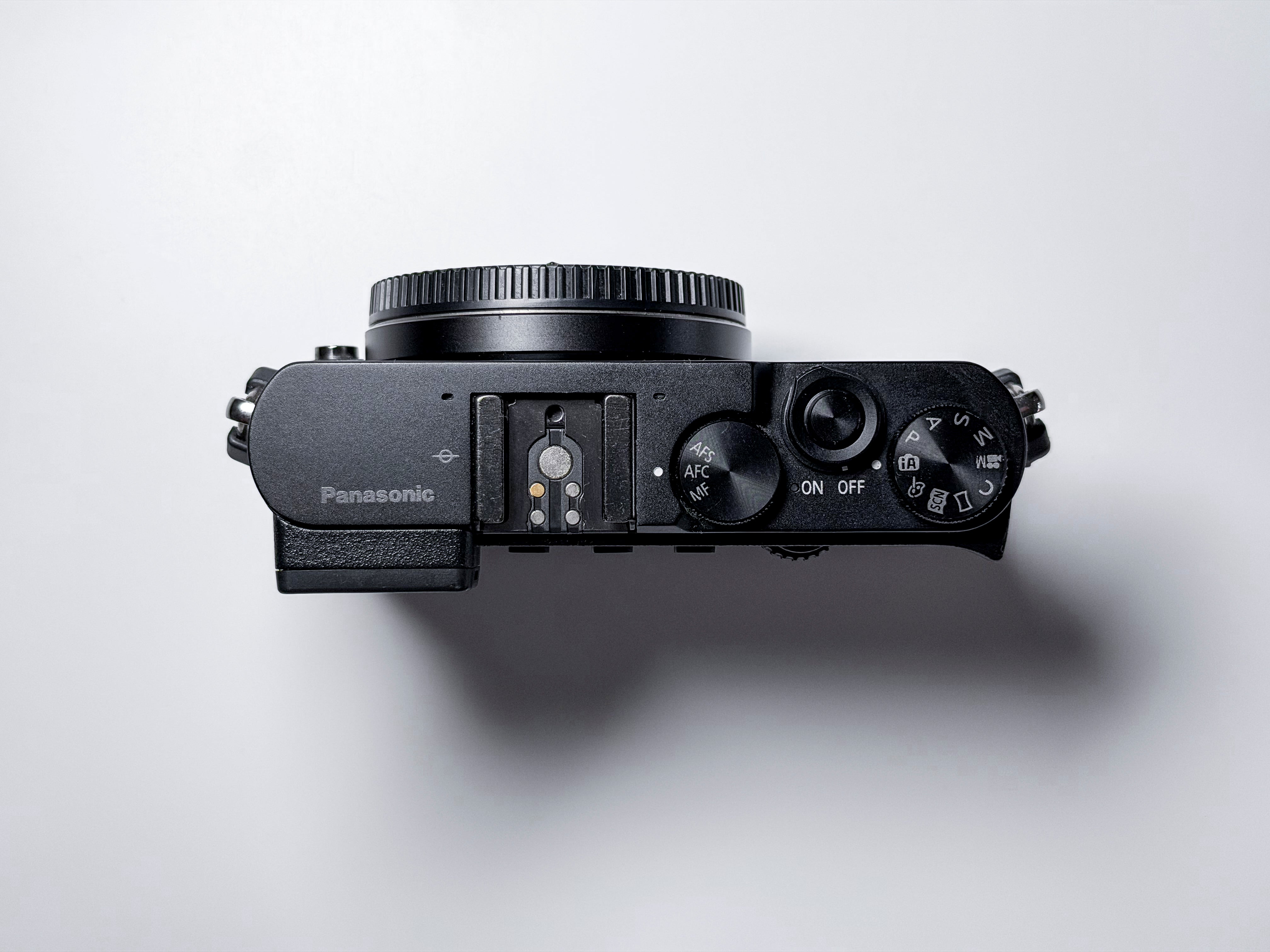 Panasonic Lumix GM5 Micro Four Thirds Mirrorless 1 Year Warranty, Excellent GM-5