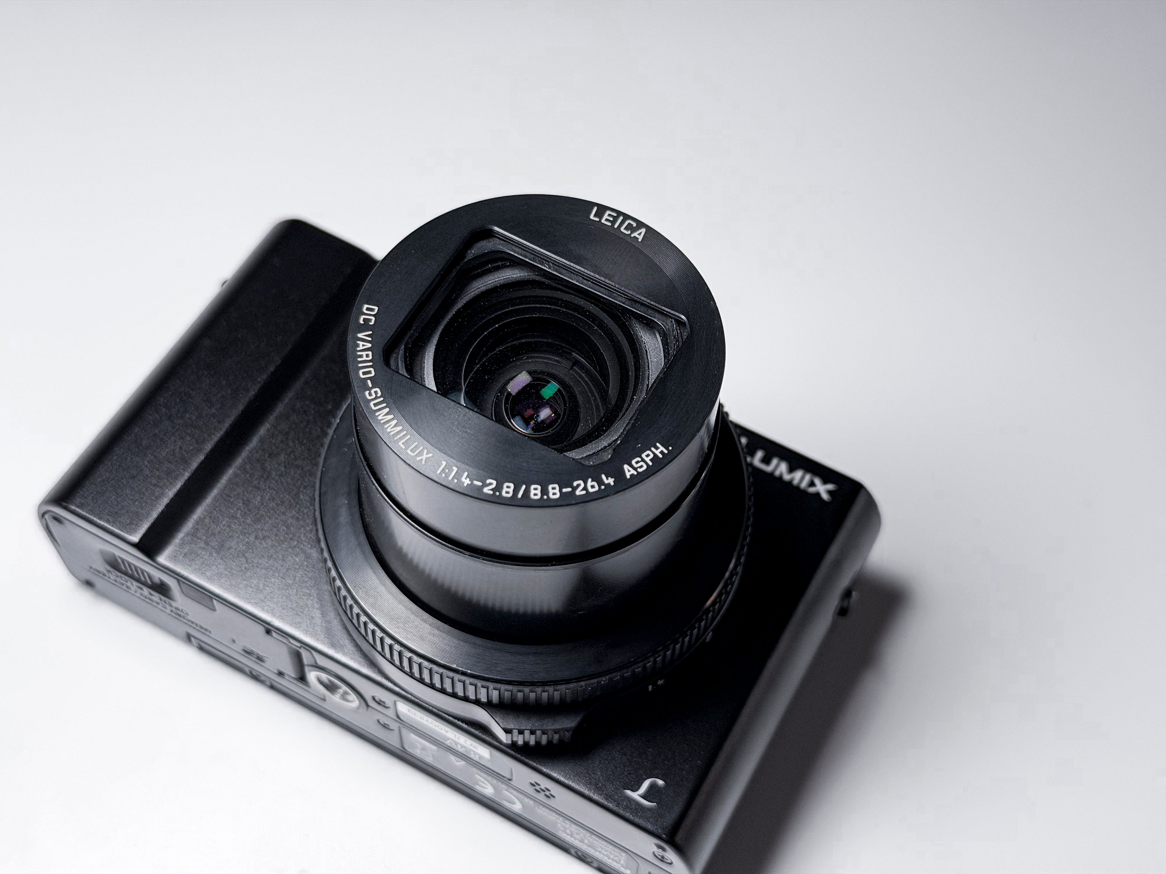 Panasonic Lumix LX15 LX10 with Leica Summilux 4K - Warranty, Excellent Condition