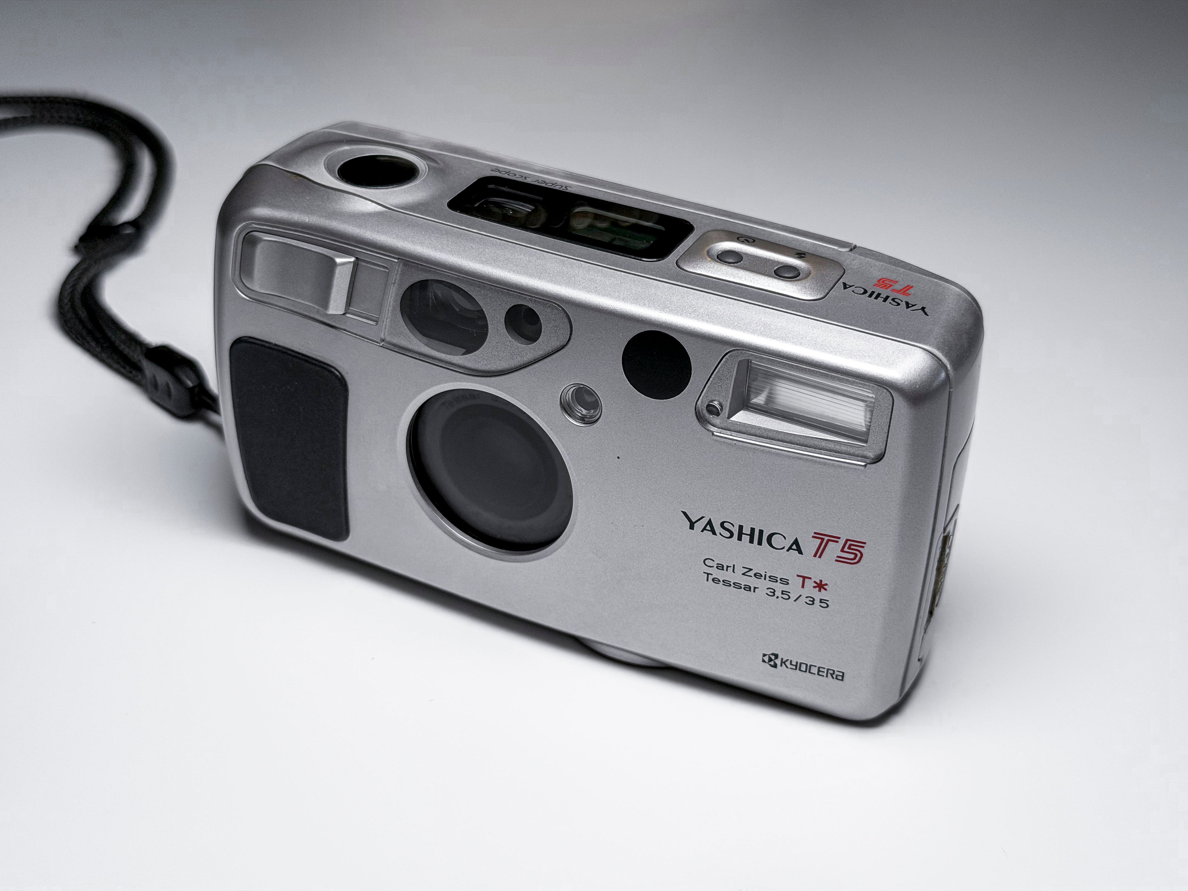 Yashica T5 35mm Film Camera Zeiss Lens - Film Tested, Perfectly Working