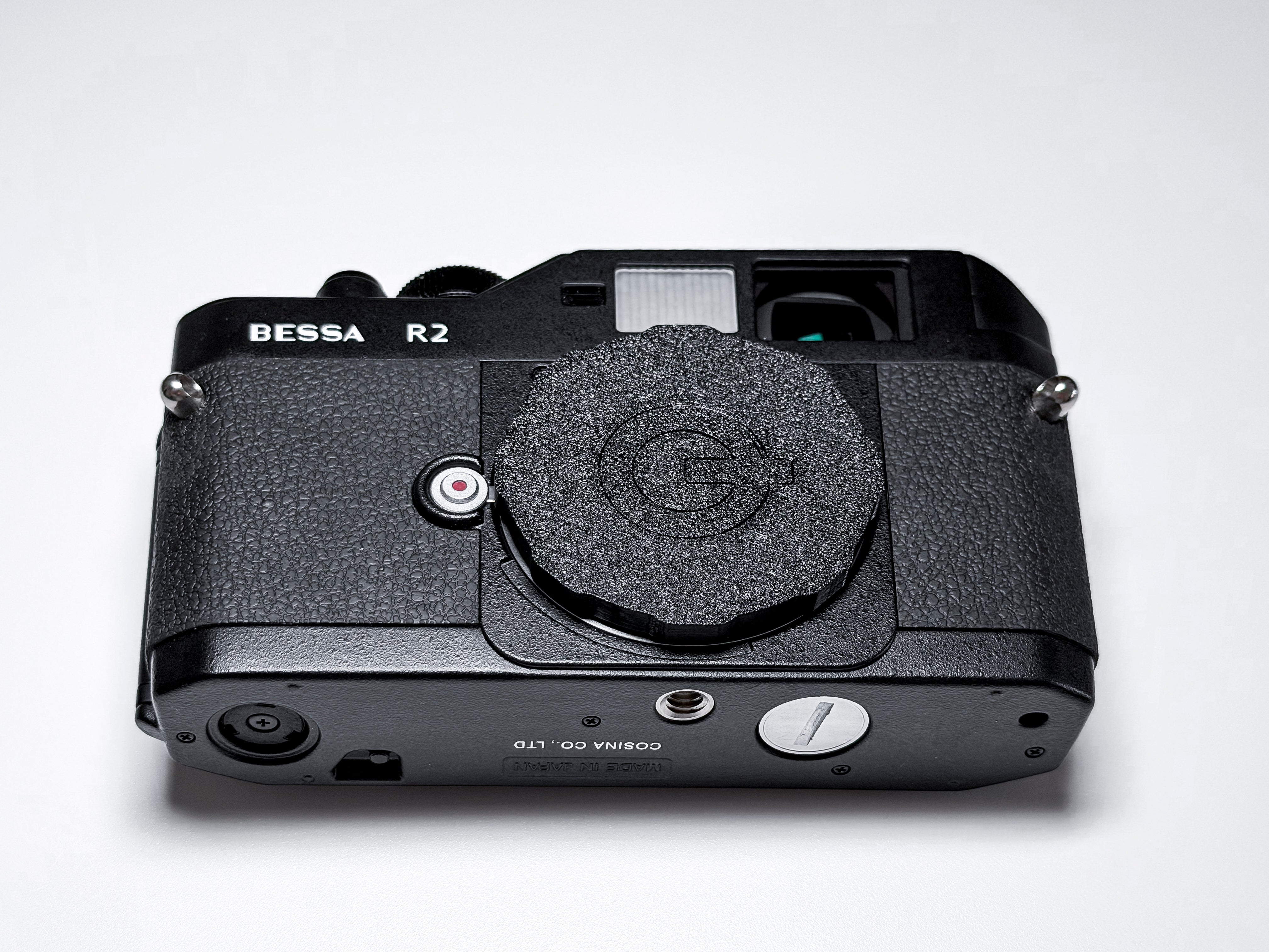 Voigtlander Bessa R2 Rangefinder Camera Leica M Mount - Excellent