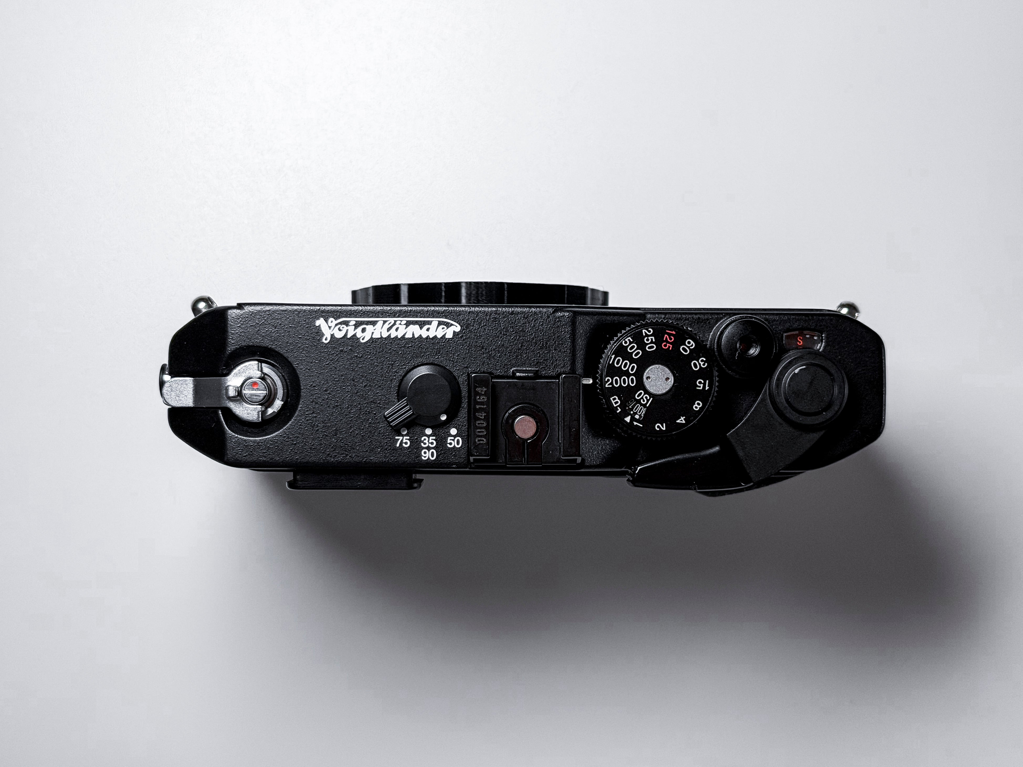 Voigtlander Bessa R2 Rangefinder Camera Leica M Mount - Excellent