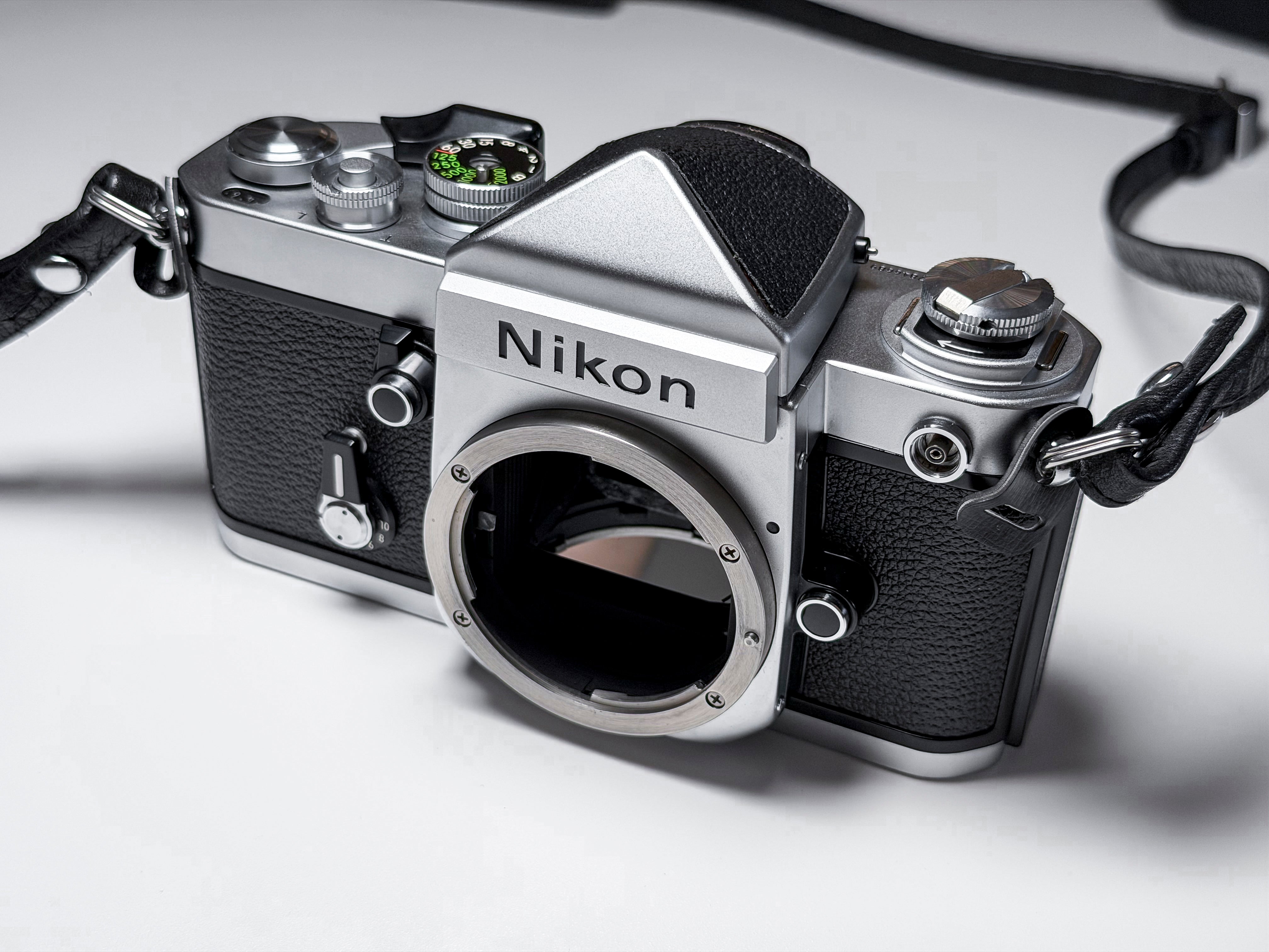 Nikon F2 + 50mm f/1.4 Nikkor AI-S + Pronto Leather Case - Excellent, Film Tested