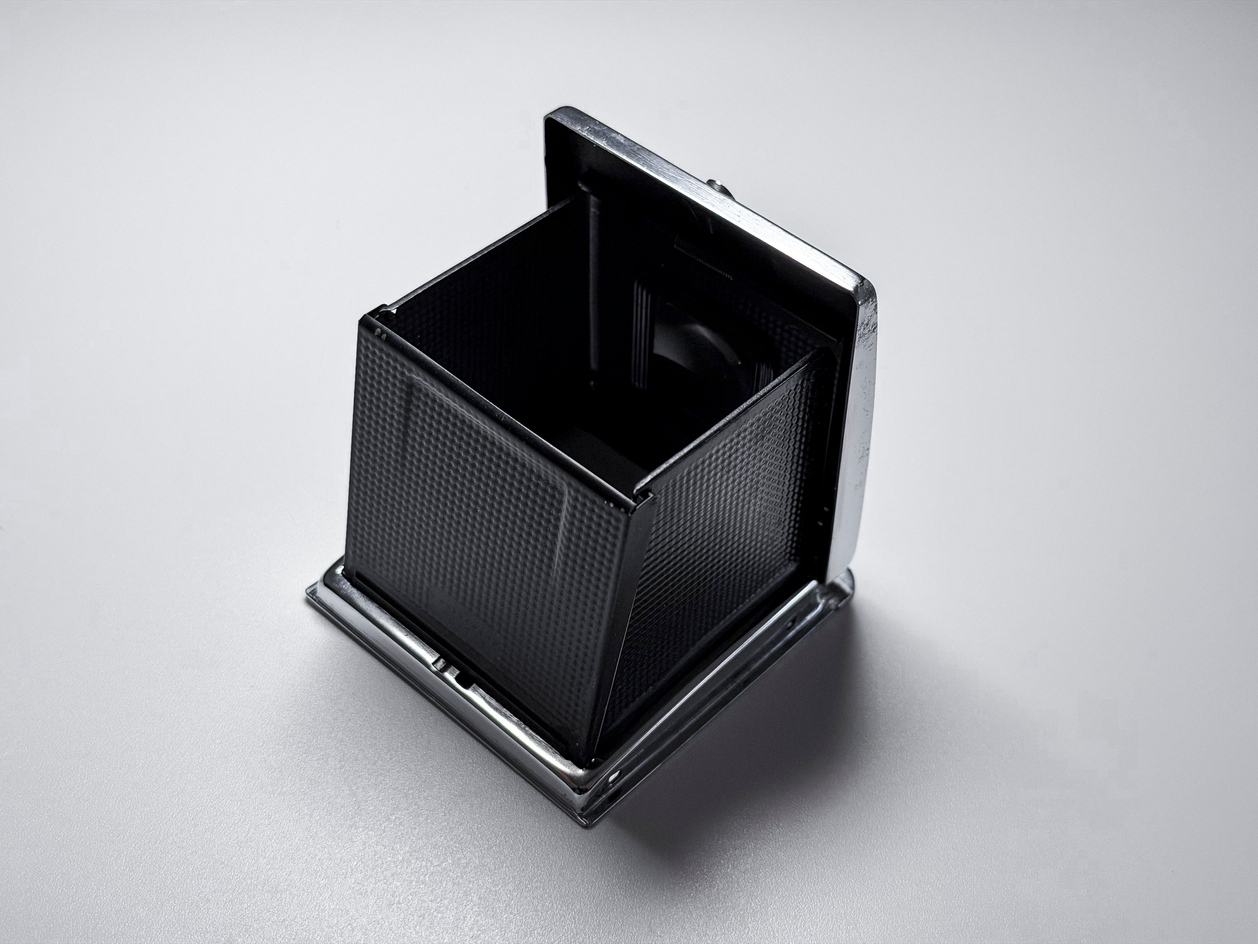 Hasselblad Waist Level Viewfinder Folding Hood, for 500 C/M 501, 503 Exc.