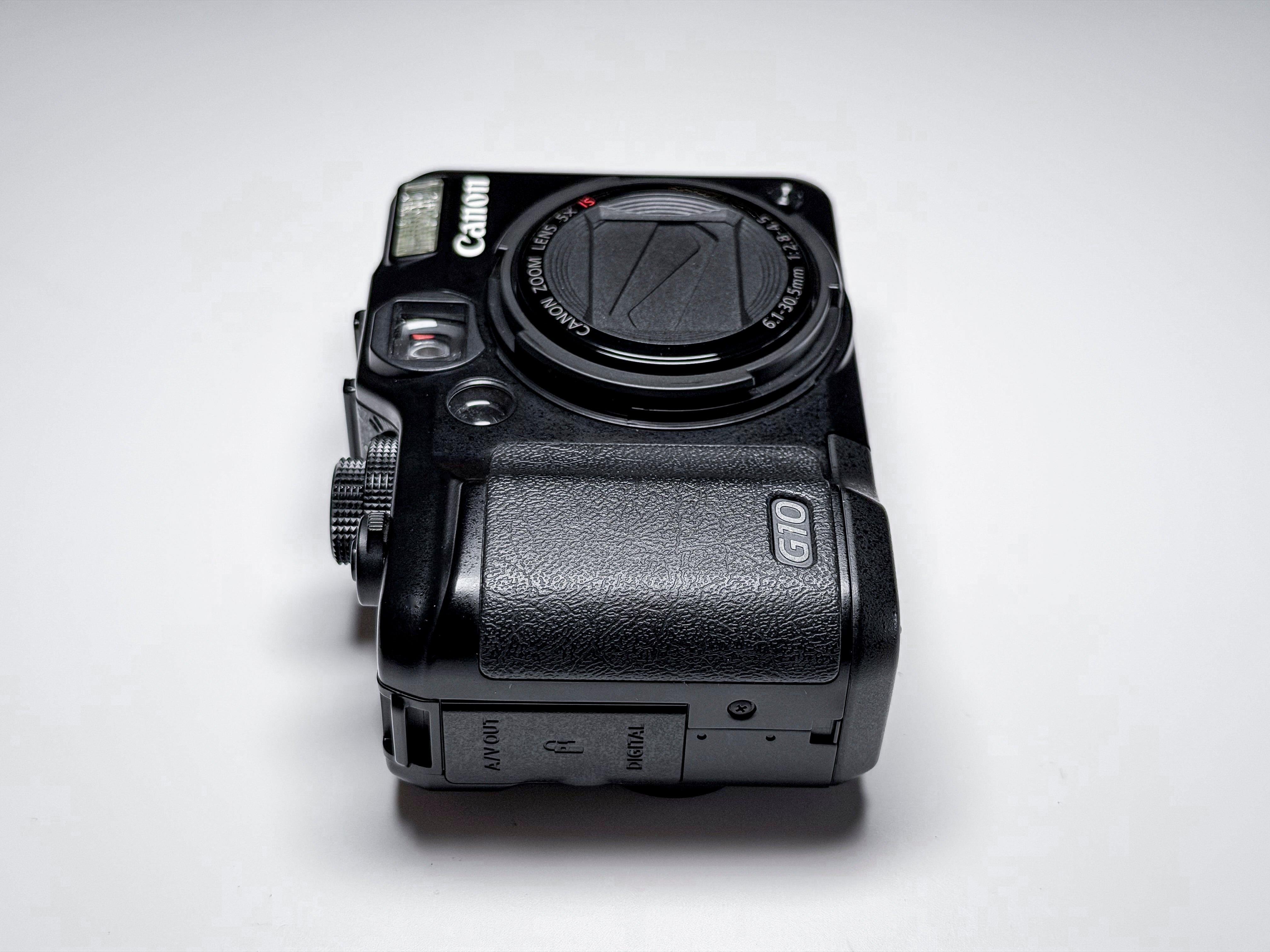 Canon Powershot G10 CCD Sensor Compact Camera - 1 Year Warranty, Excellent