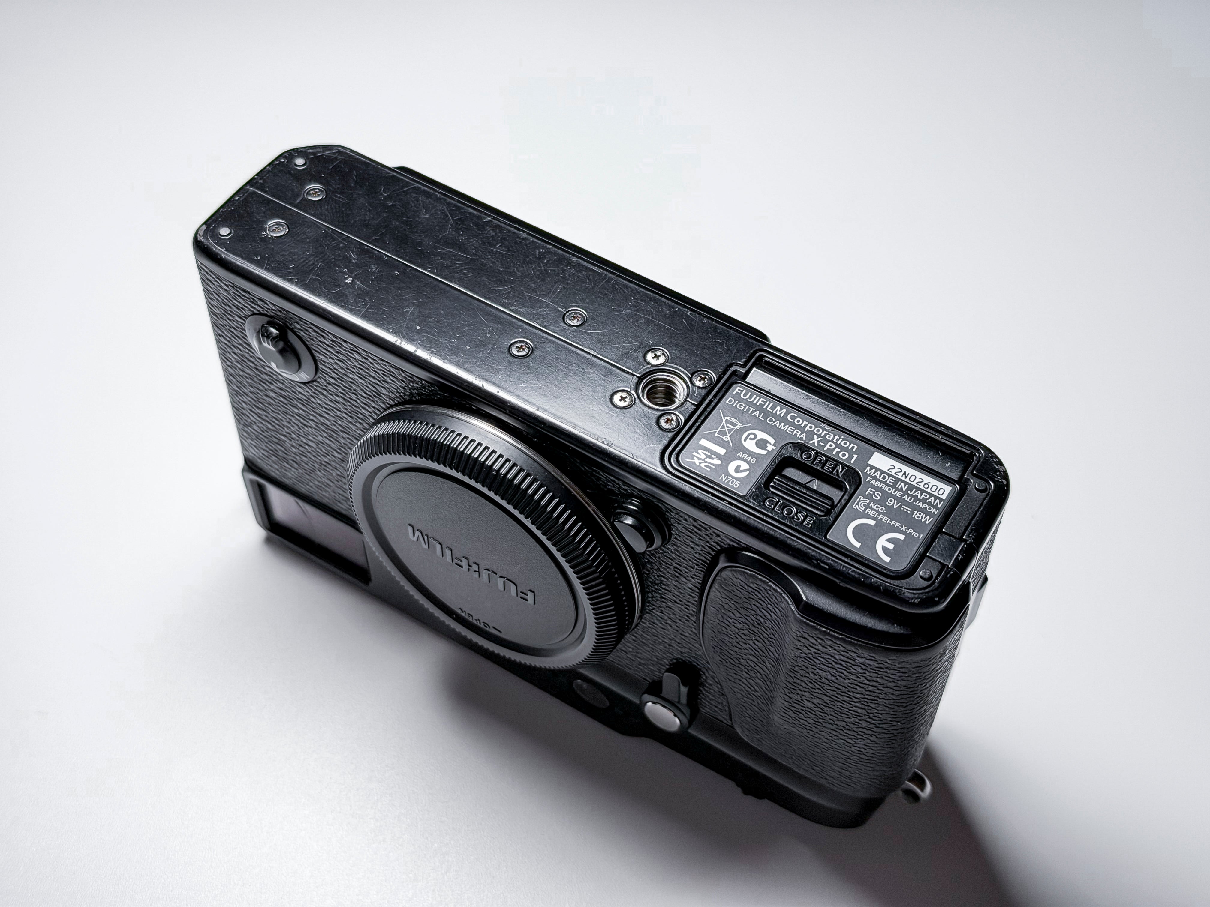 Fujifilm X-Pro1 Mirrorless APS-C Fuji - Working, Read Description Xpro 1