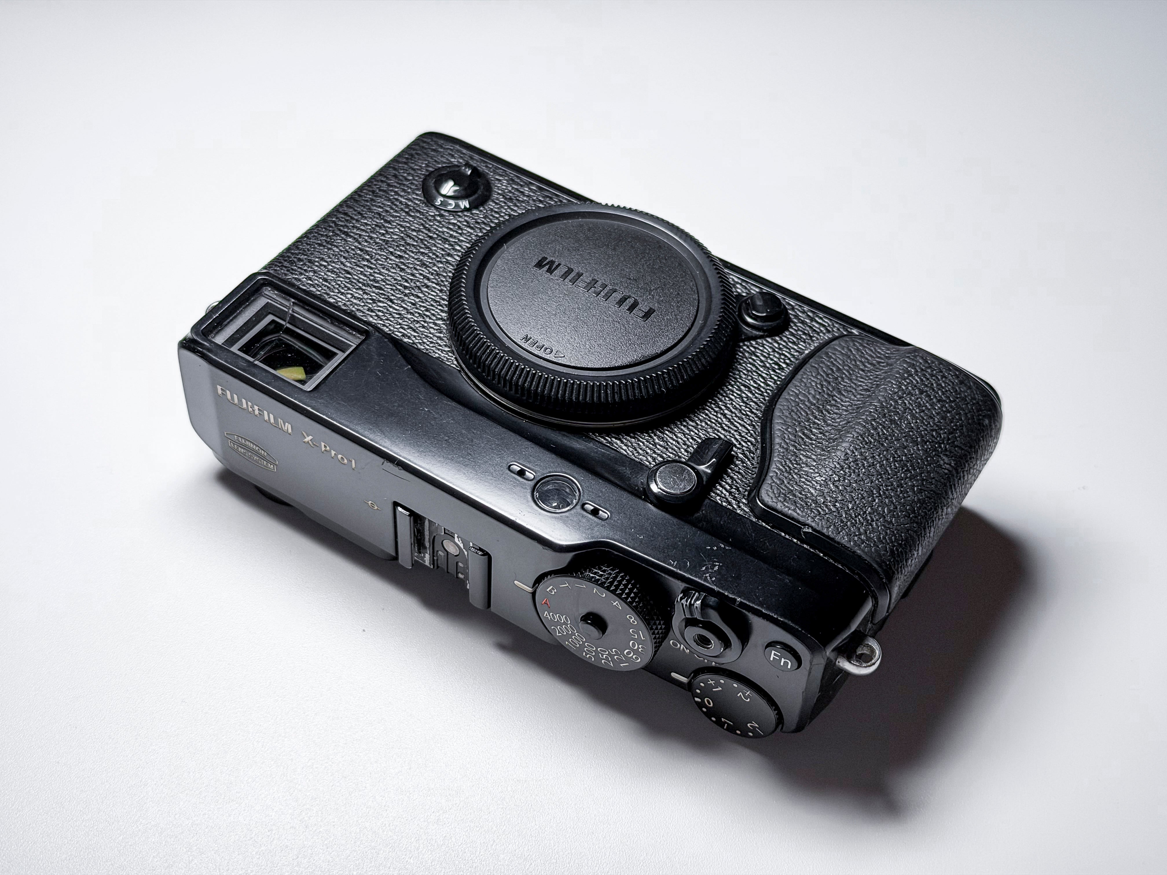 Fujifilm X-Pro1 Mirrorless APS-C Fuji - Working, Read Description Xpro 1