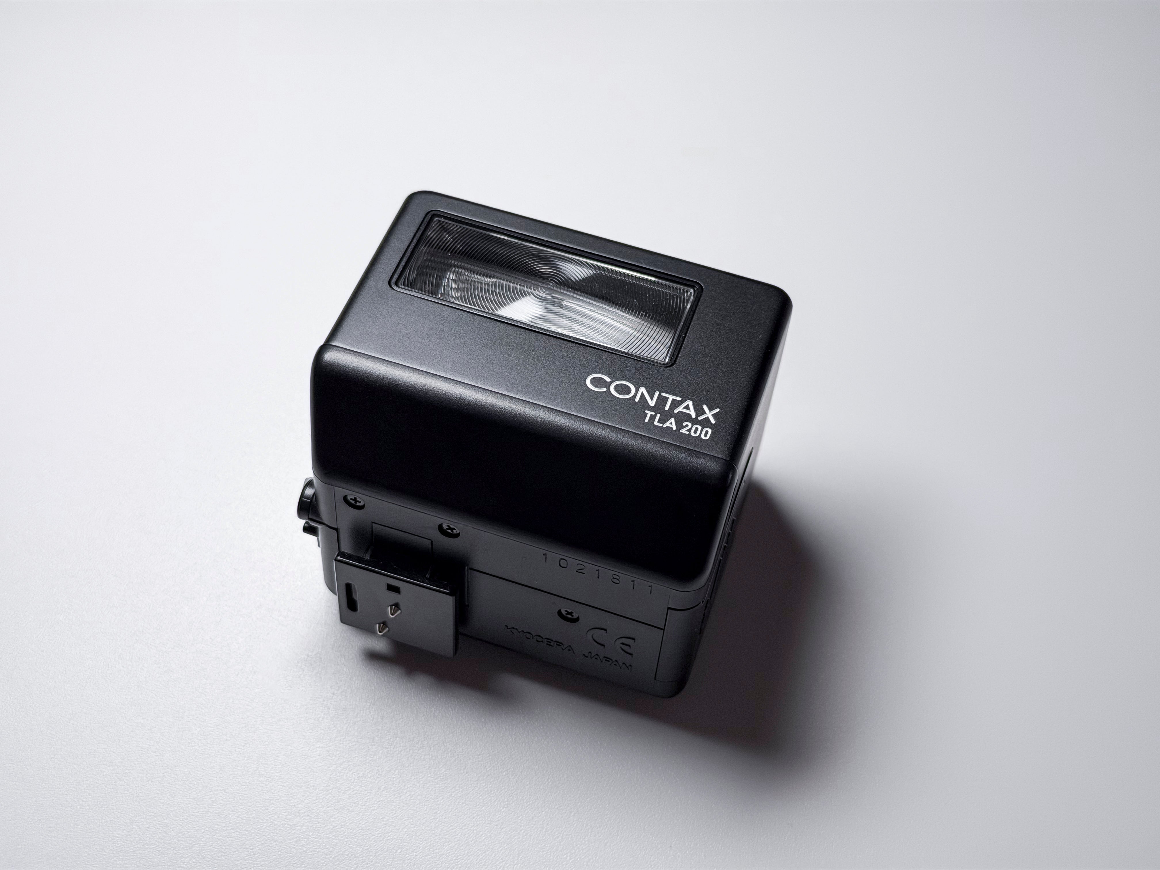 Contax TLA 200 Flash for G1 G2 Rare Black - Near Mint Perfectly Working TLA200