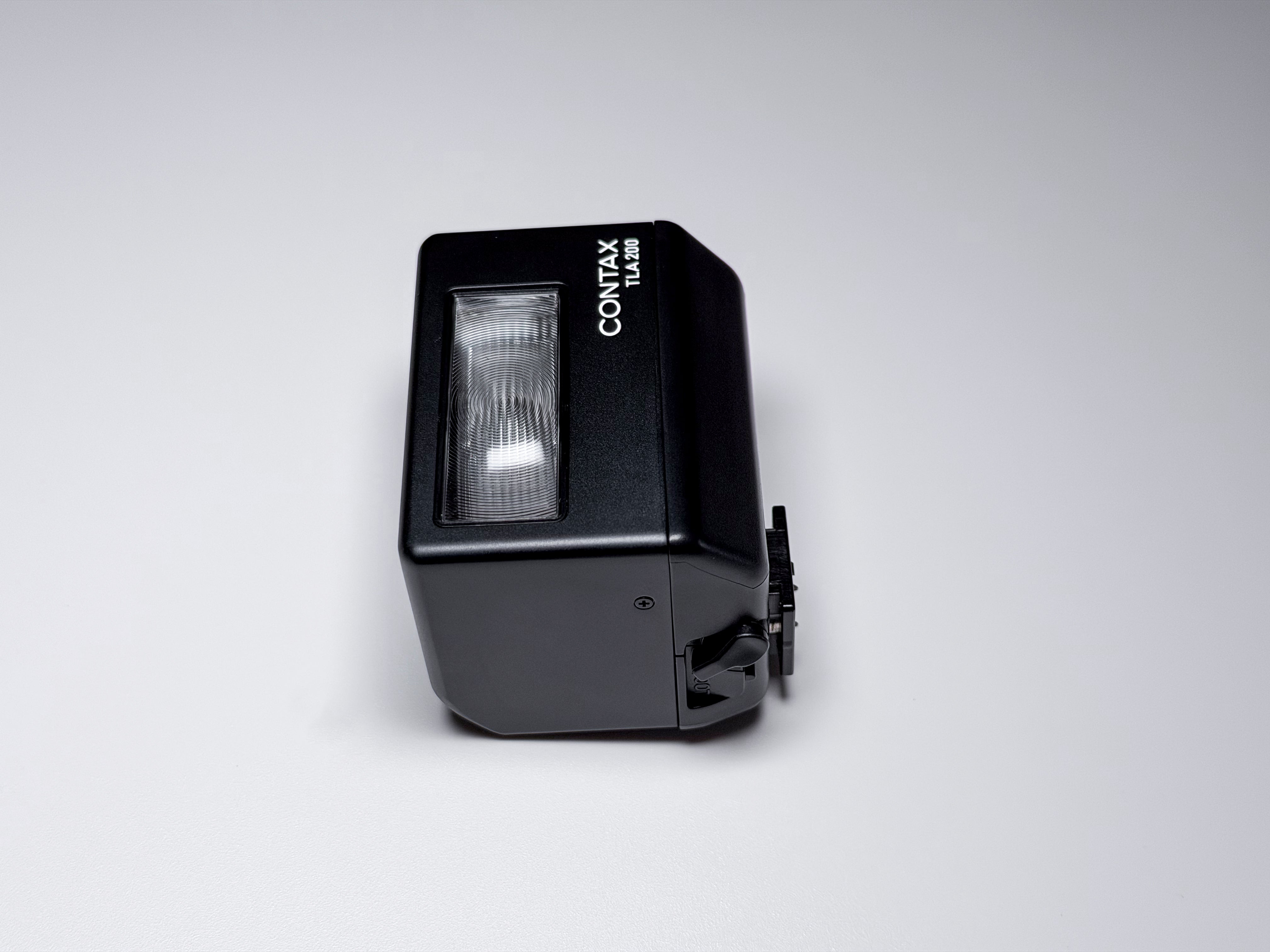 Contax TLA 200 Flash for G1 G2 Rare Black - Near Mint Perfectly Working TLA200
