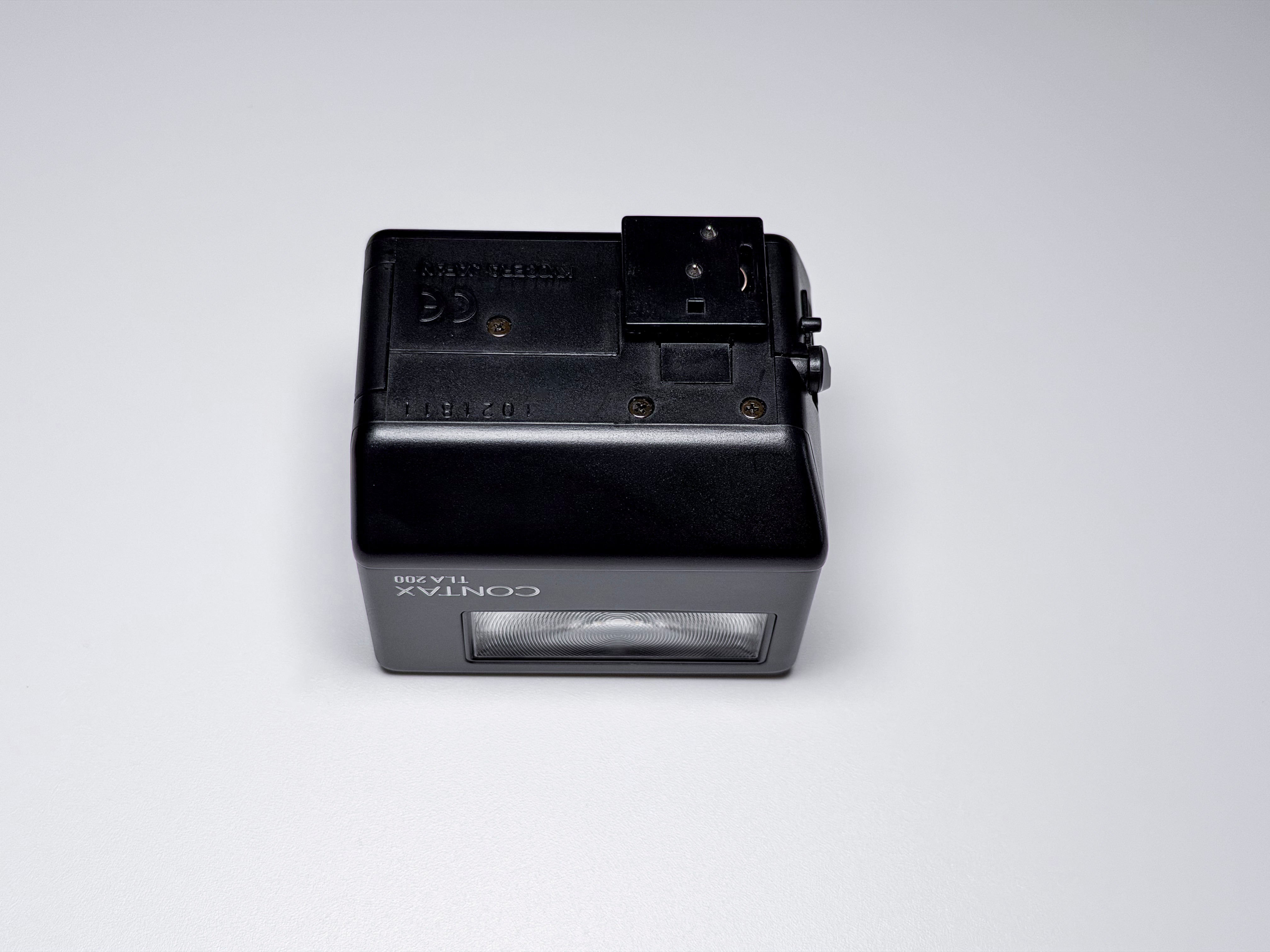 Contax TLA 200 Flash for G1 G2 Rare Black - Near Mint Perfectly Working TLA200