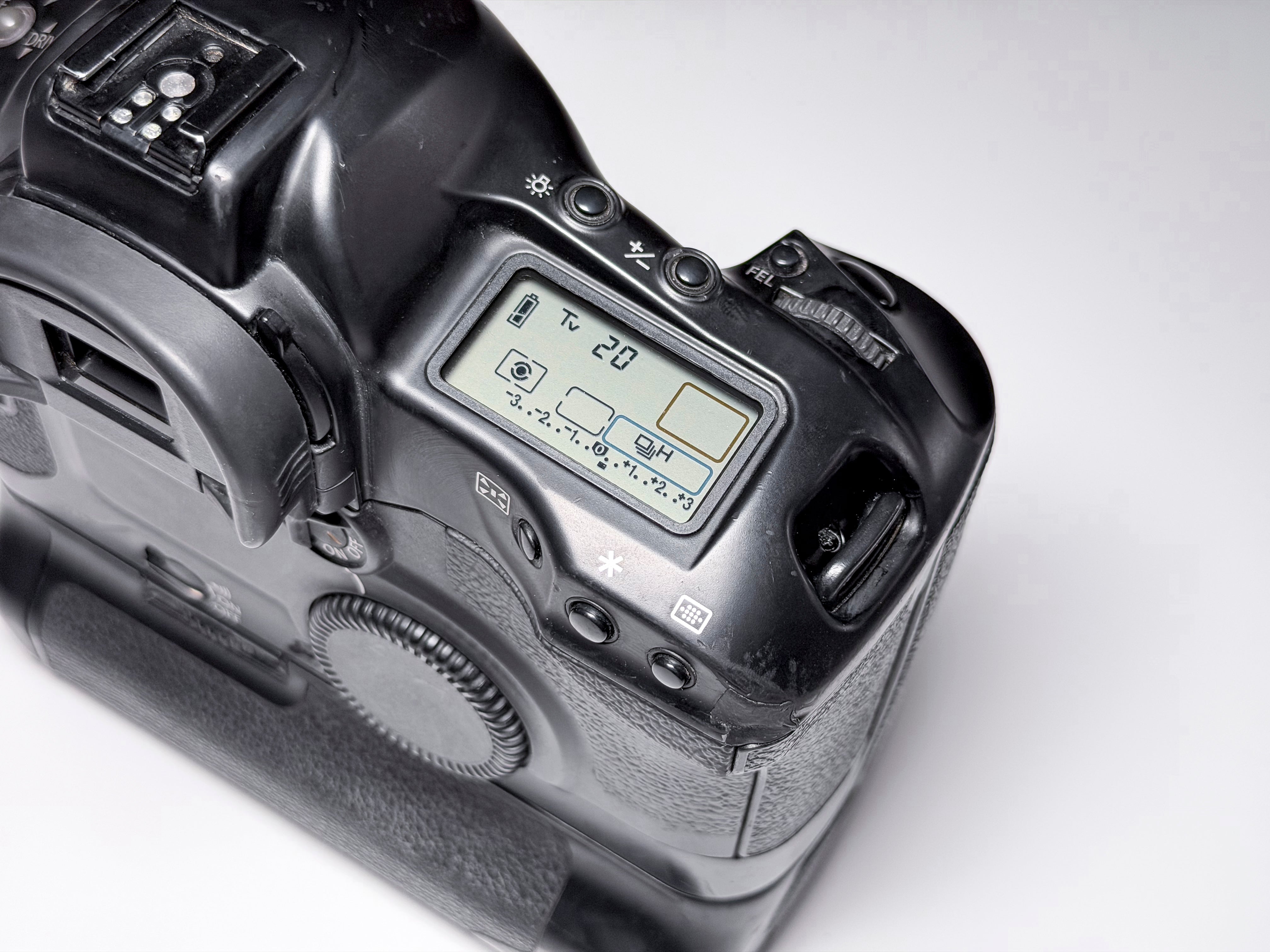 Canon EOS 1V 35mm Film SLR Body - Film Tested, Perfectly Working