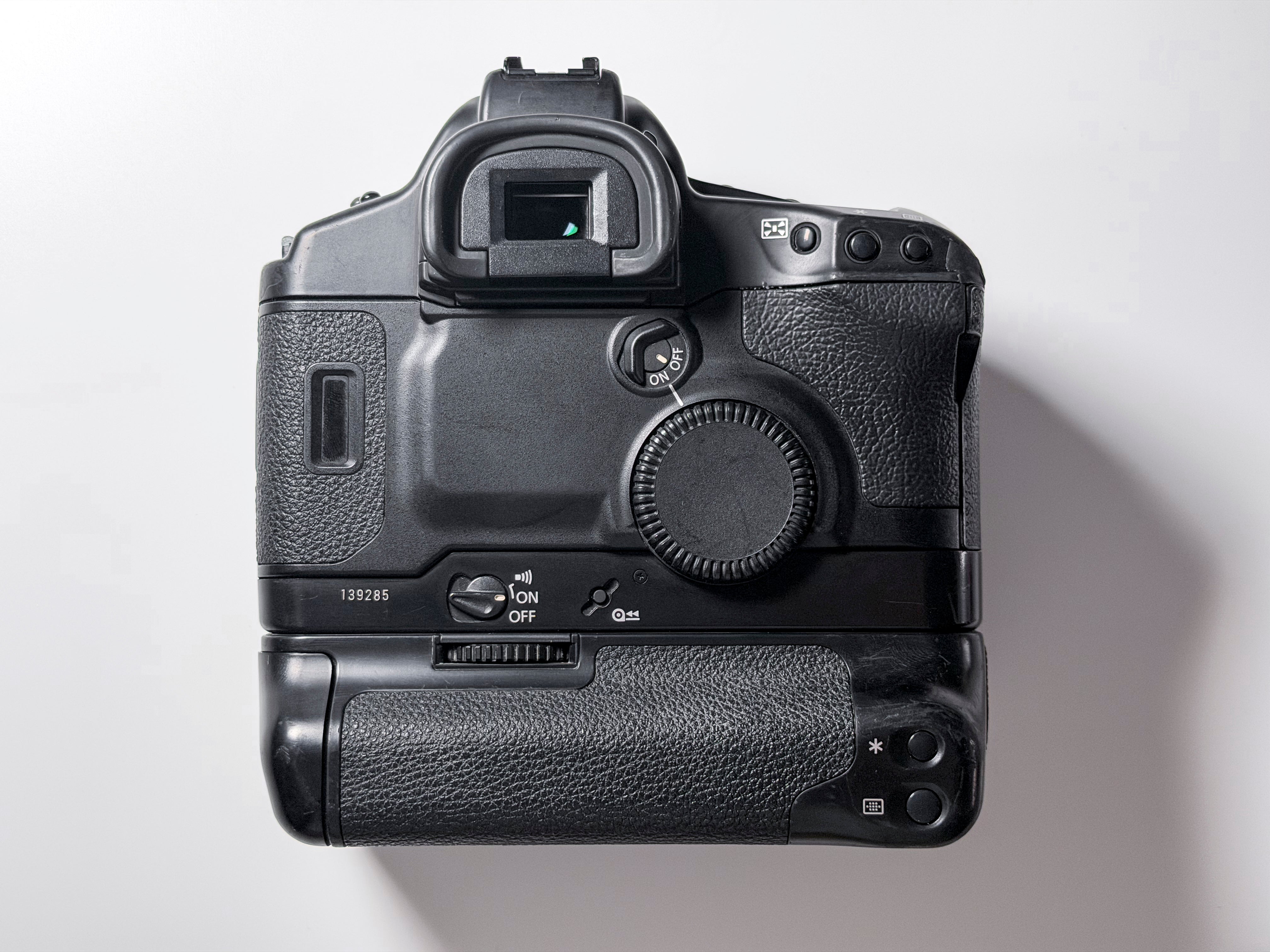 Canon EOS 1V 35mm Film SLR Body - Film Tested, Perfectly Working