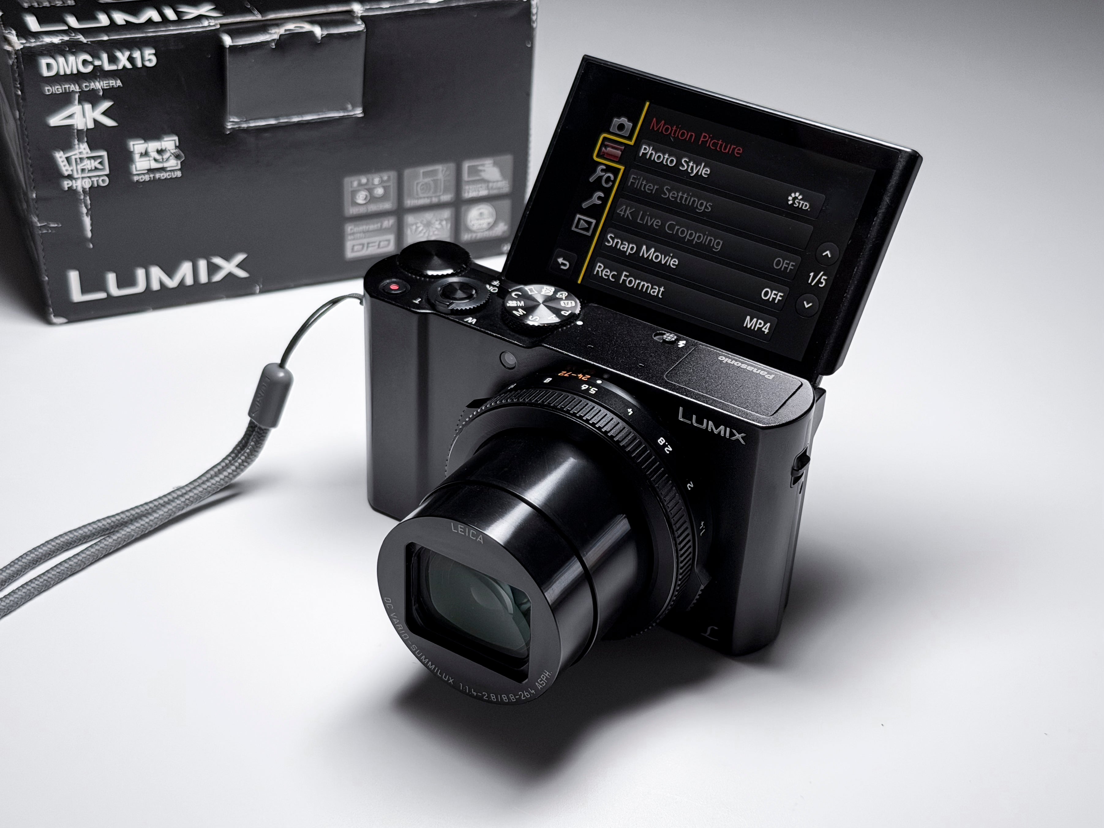 Panasonic Lumix LX15 LX10 with Leica Summilux 4K - Warranty, Excellent Condition