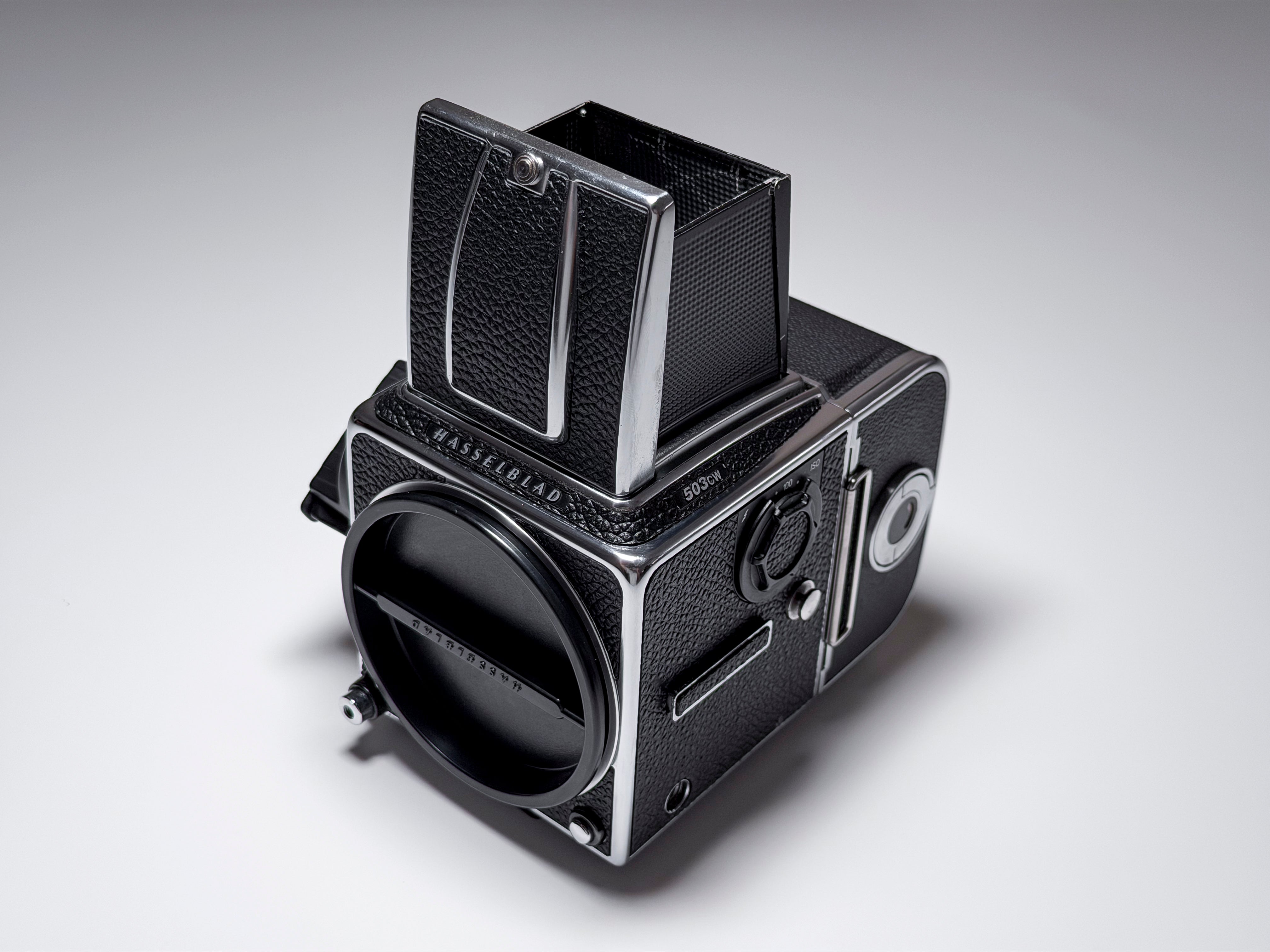 Hasselblad 503 CW Body + 120 Film Magazine + Acute Matt Screen - Full CLA, Exc