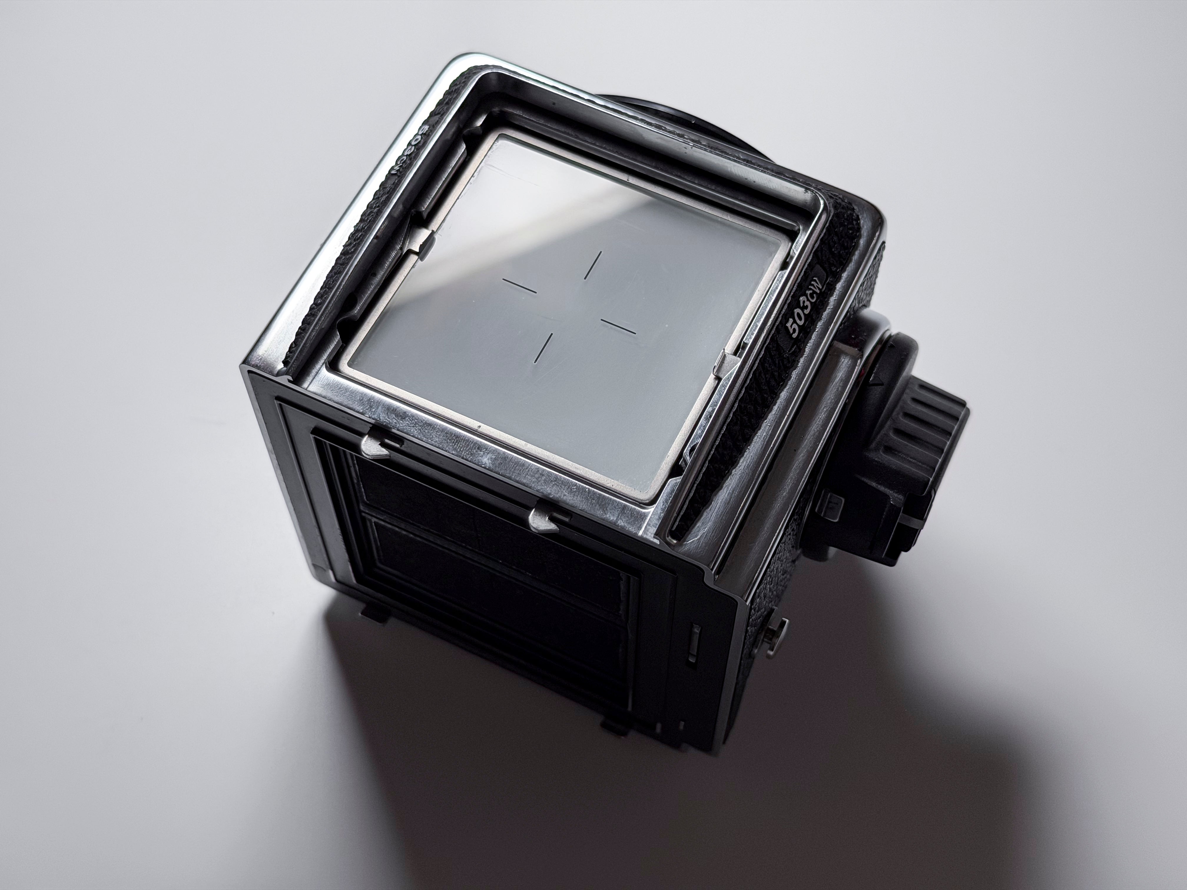 Hasselblad 503 CW Body + 120 Film Magazine + Acute Matt Screen - Full CLA, Exc