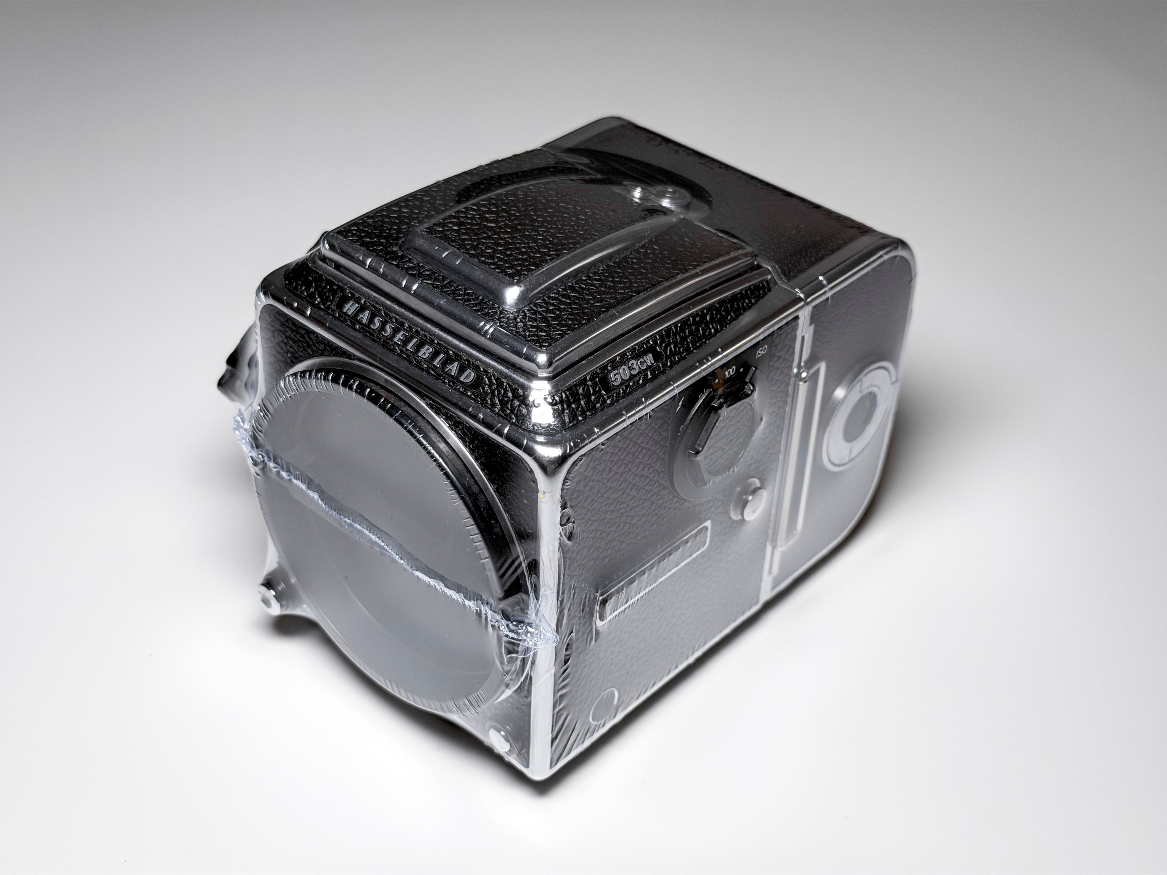 Hasselblad 503 CW Body + 120 Film Magazine + Acute Matt Screen - Full CLA, Exc