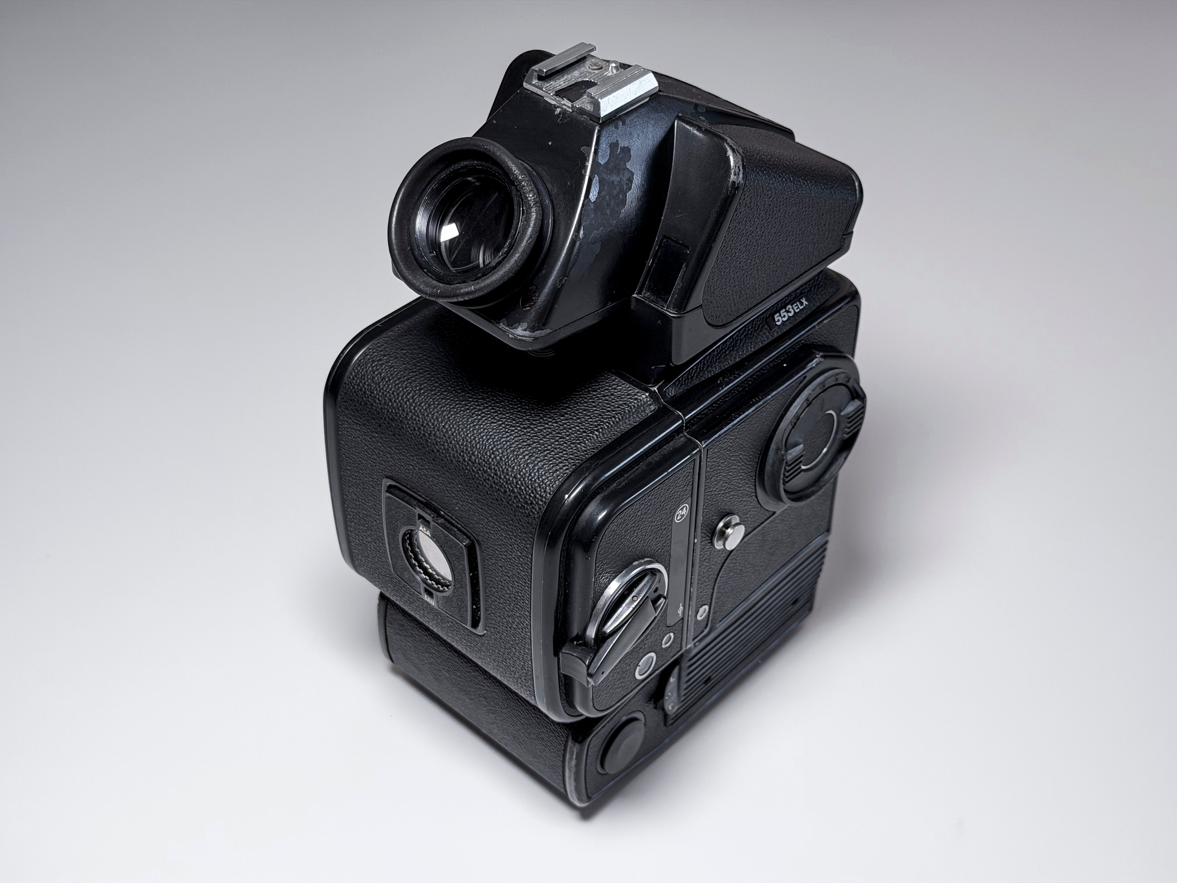 Hasselblad 553 ELX + Prism Finder + A24 - Film Tested, Perfectly Working