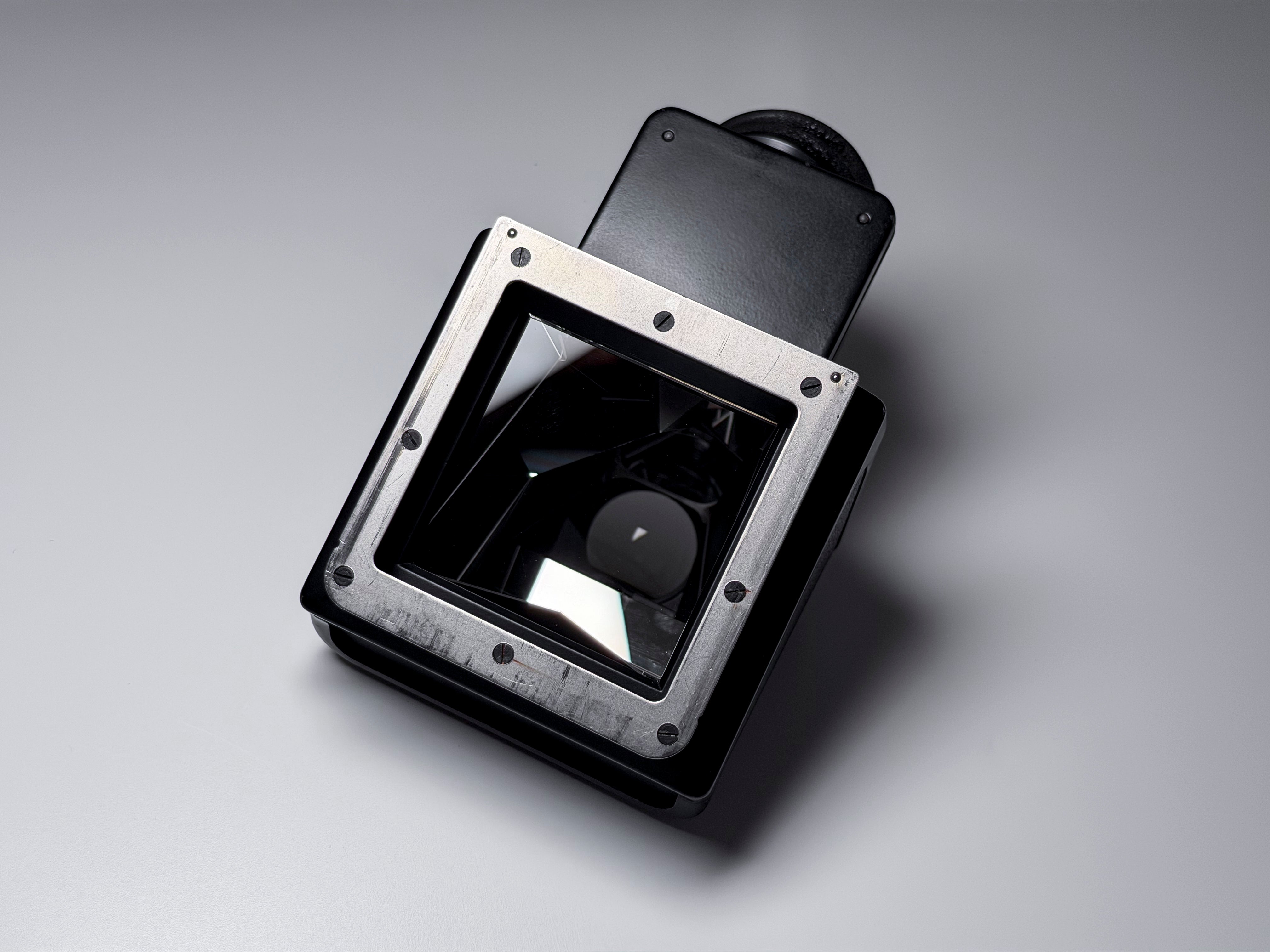 Hasselblad 553 ELX + Prism Finder + A24 - Film Tested, Perfectly Working
