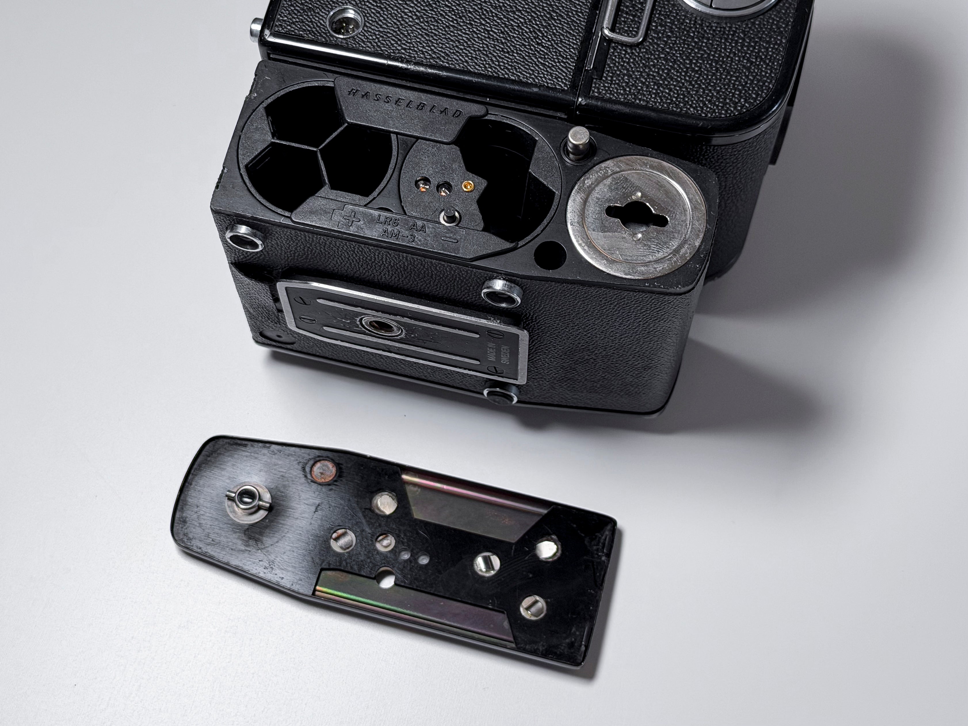 Hasselblad 553 ELX + Prism Finder + A24 - Film Tested, Perfectly Working