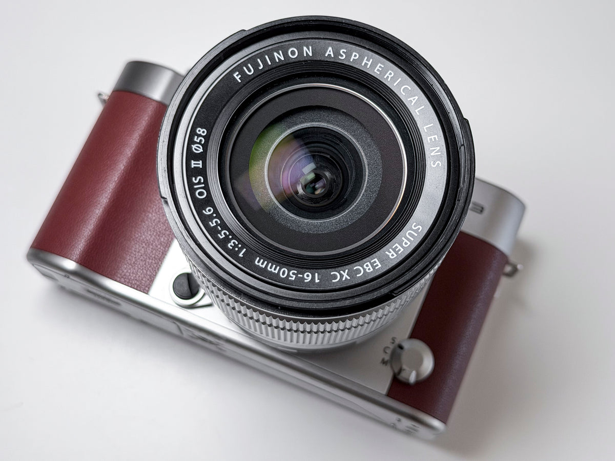 Fujifilm X-A3 + 16-50mm Kit APS-C Fuji XA3 - 1 Year Warranty, Excellent