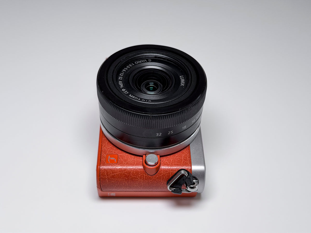 Panasonic Lumix GM1 + 12-32mm OIS Lens - 1 Year Warranty, Excellent GM-1