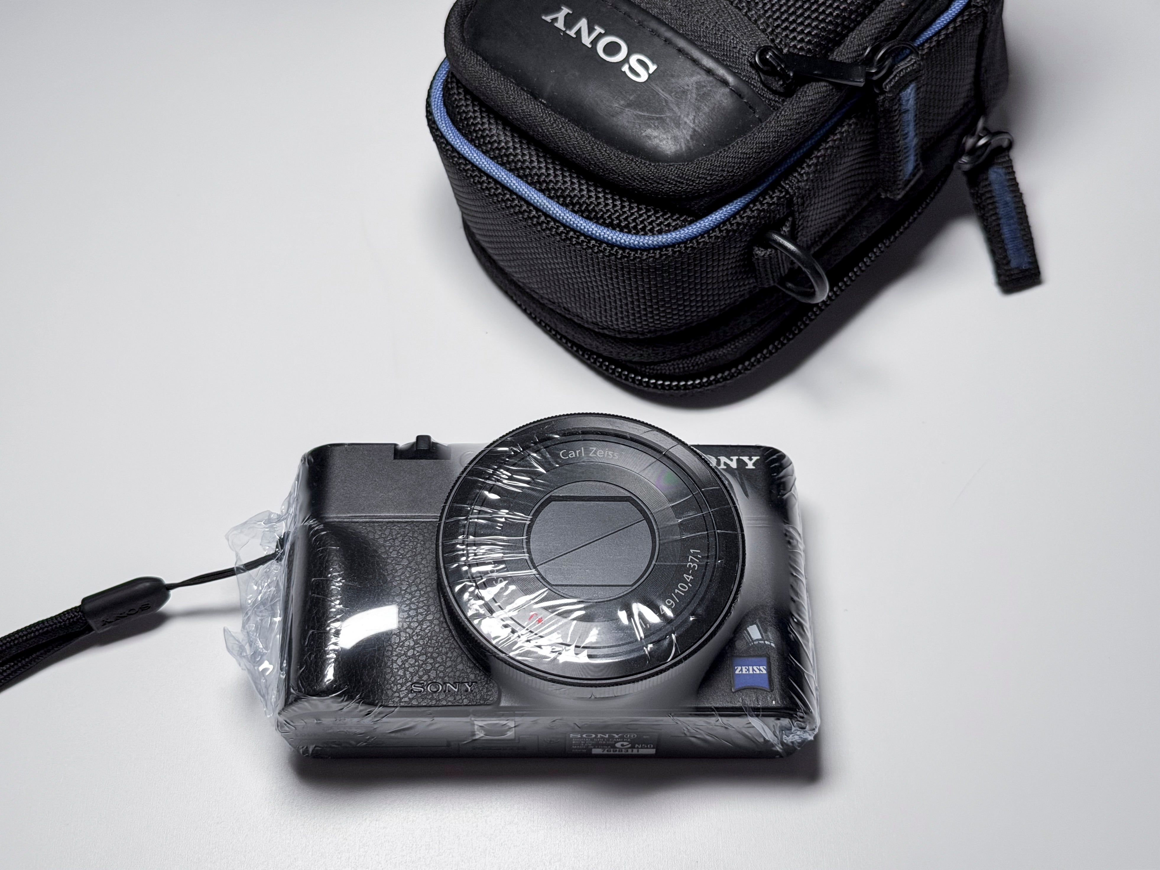 Sony RX100 Cyber-shot 20.1 Mpx - Excellent, 1 Year Warranty DSC-RX100 RX 100