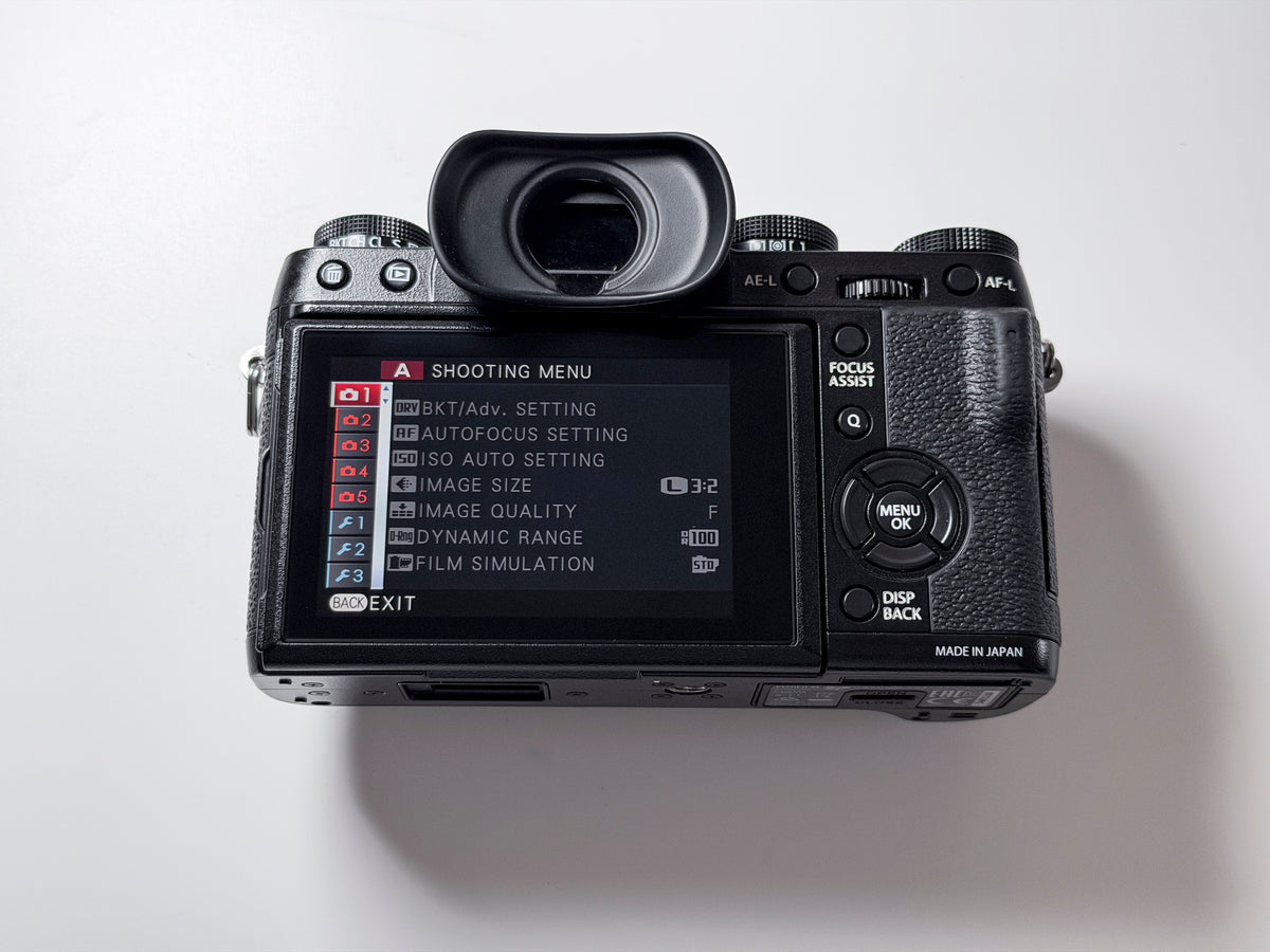 Fujifilm X-T1 Mirrorless Body + Flash and Grip - 1 Year Warranty Fuji XT1