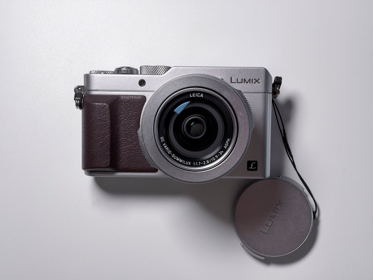 Panasonic Lumix LX100 Leica Lens - 1 Year Warranty, Excellent