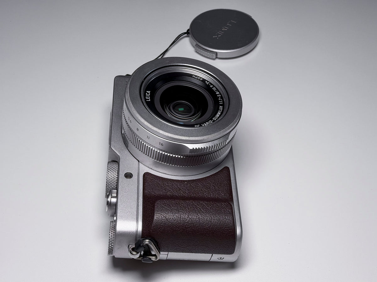 Panasonic Lumix LX100 Leica Lens - 1 Year Warranty, Excellent