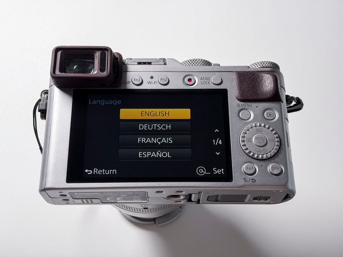 Panasonic Lumix LX100 Leica Lens - 1 Year Warranty, Excellent