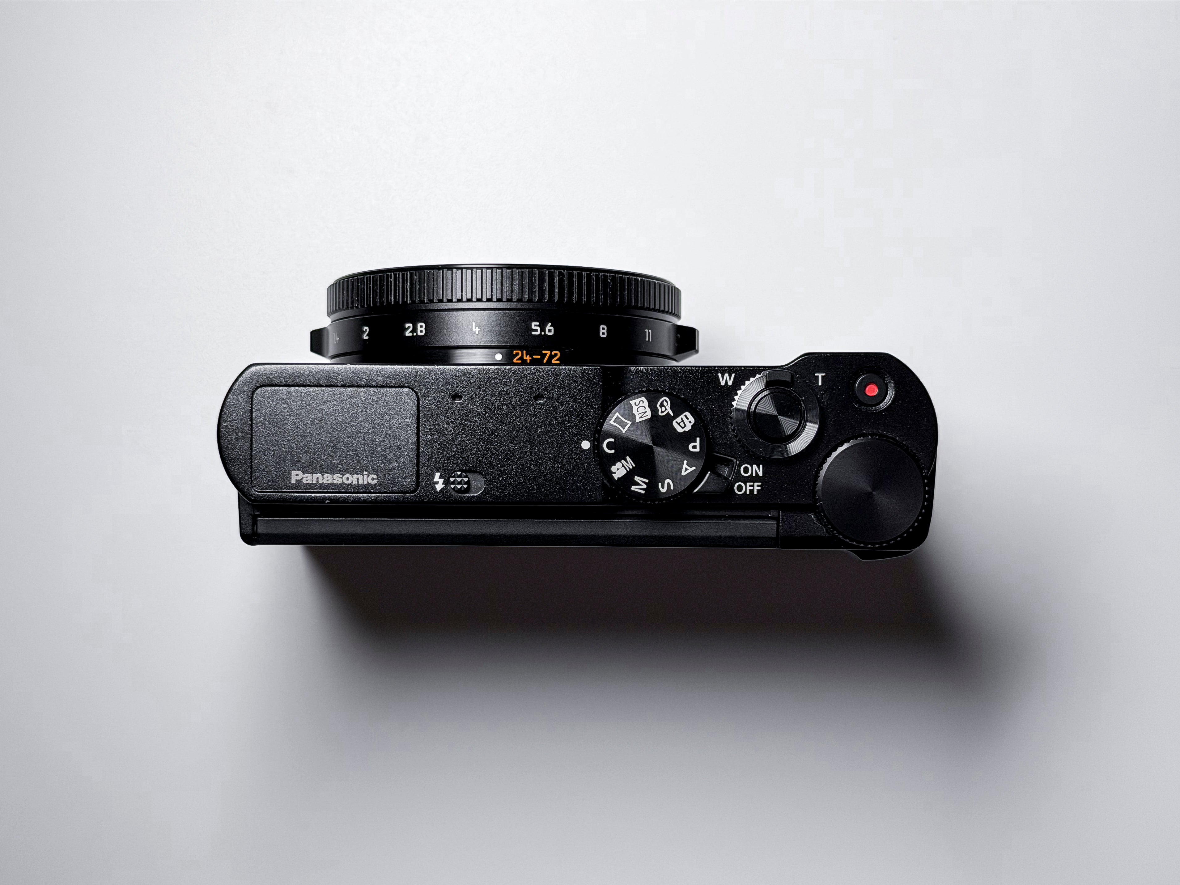 Panasonic Lumix LX15 LX10 with Leica Summilux 4K - Warranty, Excellent Condition