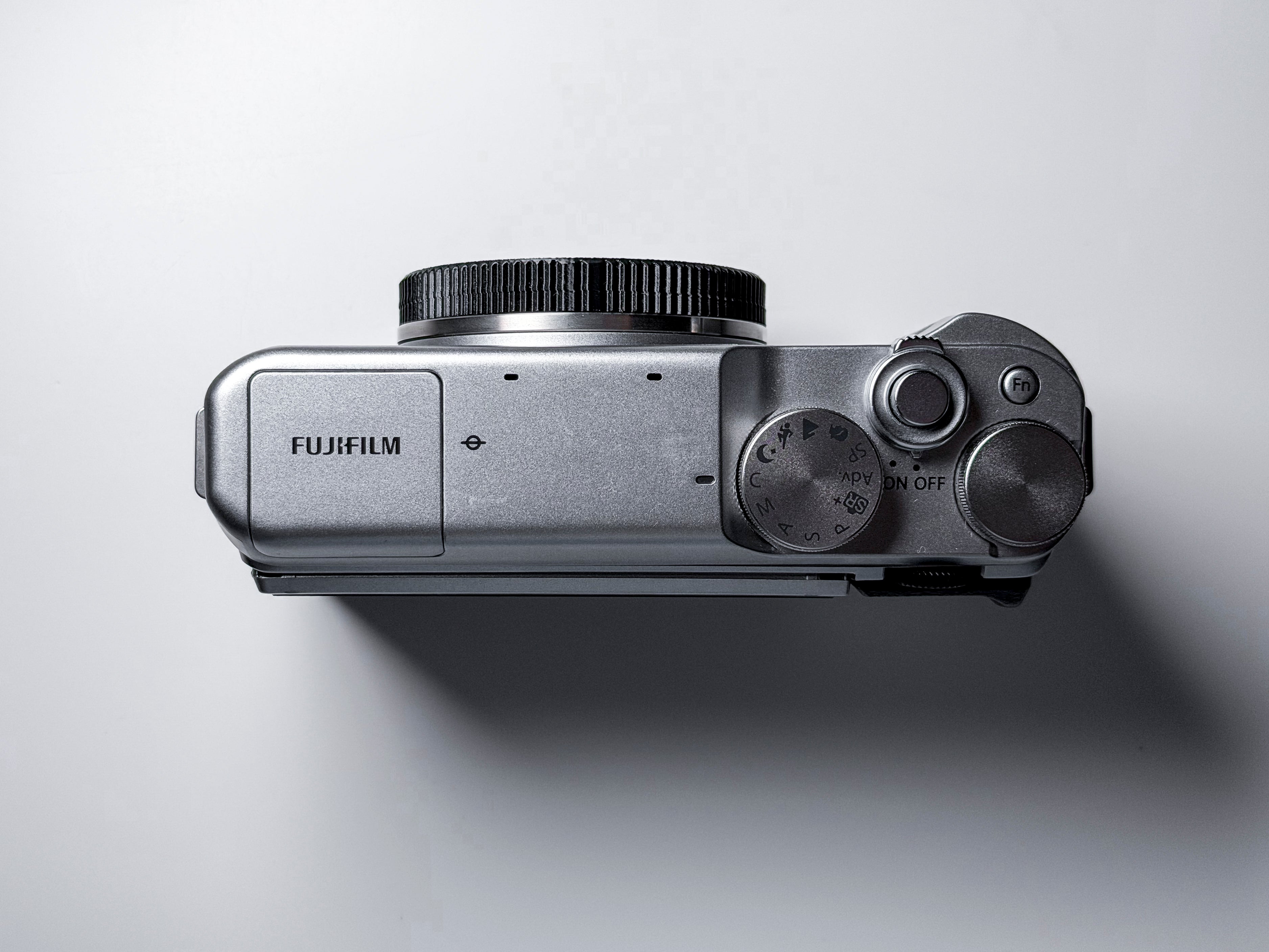 Fujifilm X-A20 APS-C Mirrorless + PZ 15-45mm - 1 Year Warranty Fuji XA20