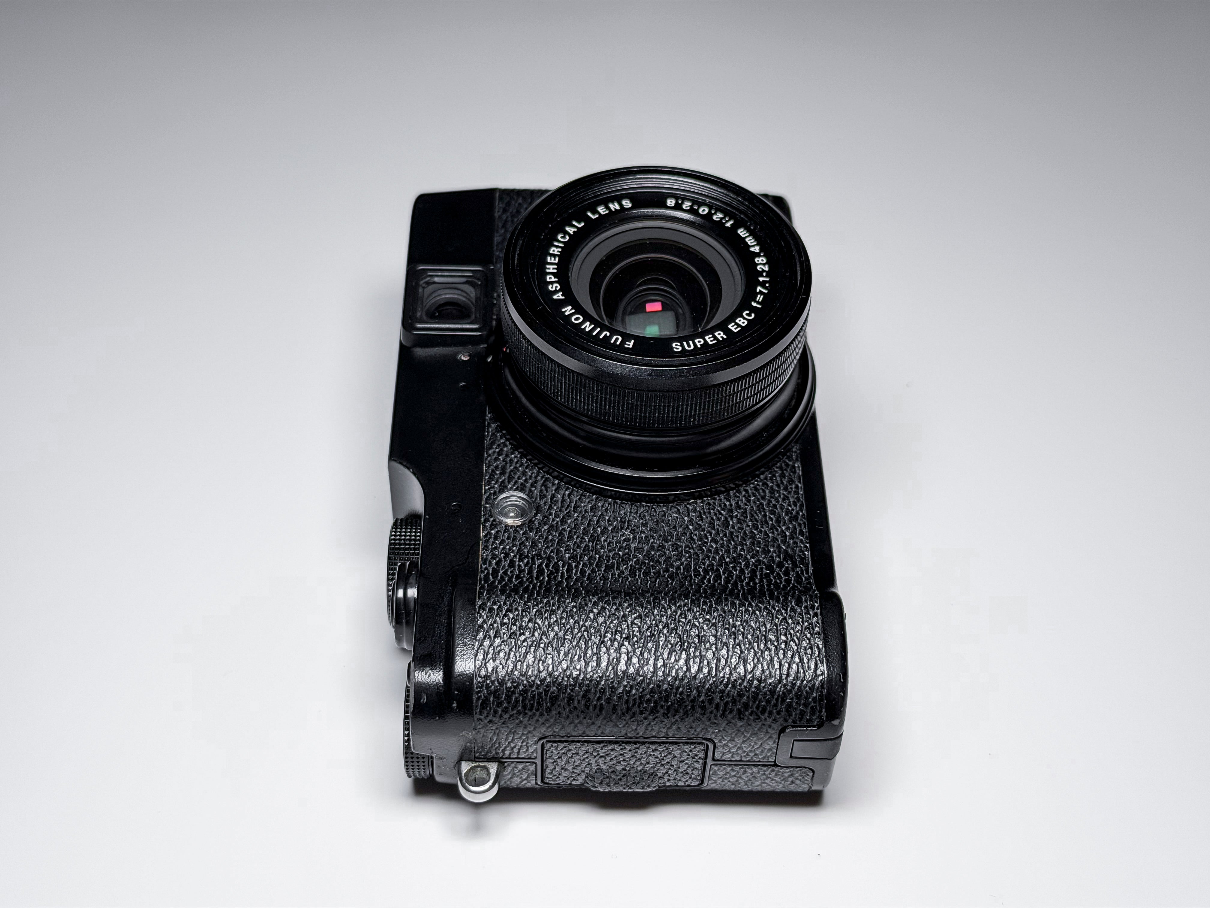 Fujifilm X10 Compact Camera Zoom Optical Viewfinder - 1 Year Warranty Fuji X-10
