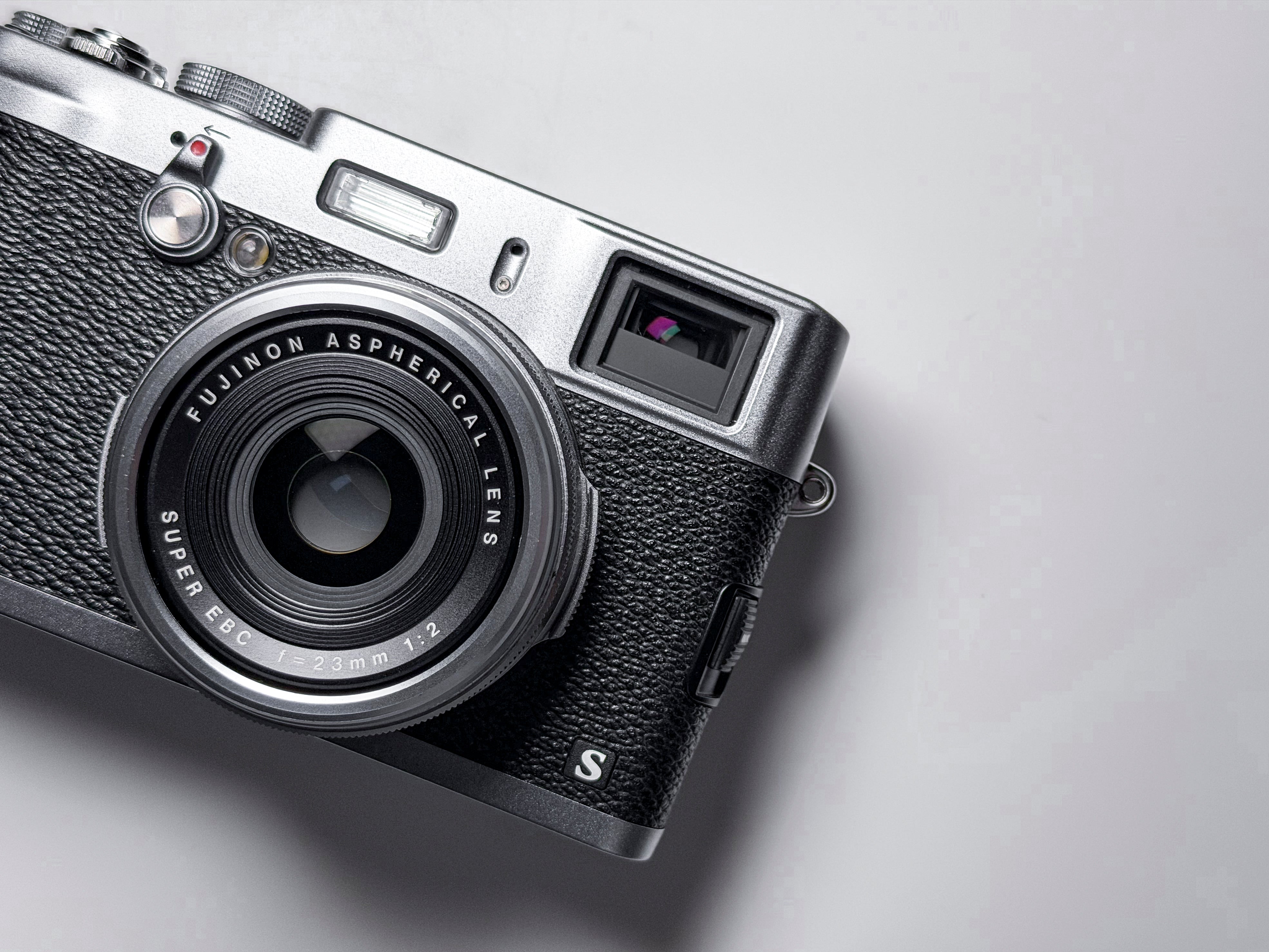 Fujifilm X100S APS-C 16.3 Mpx X-Trans - Excellent, Read Description Fuji