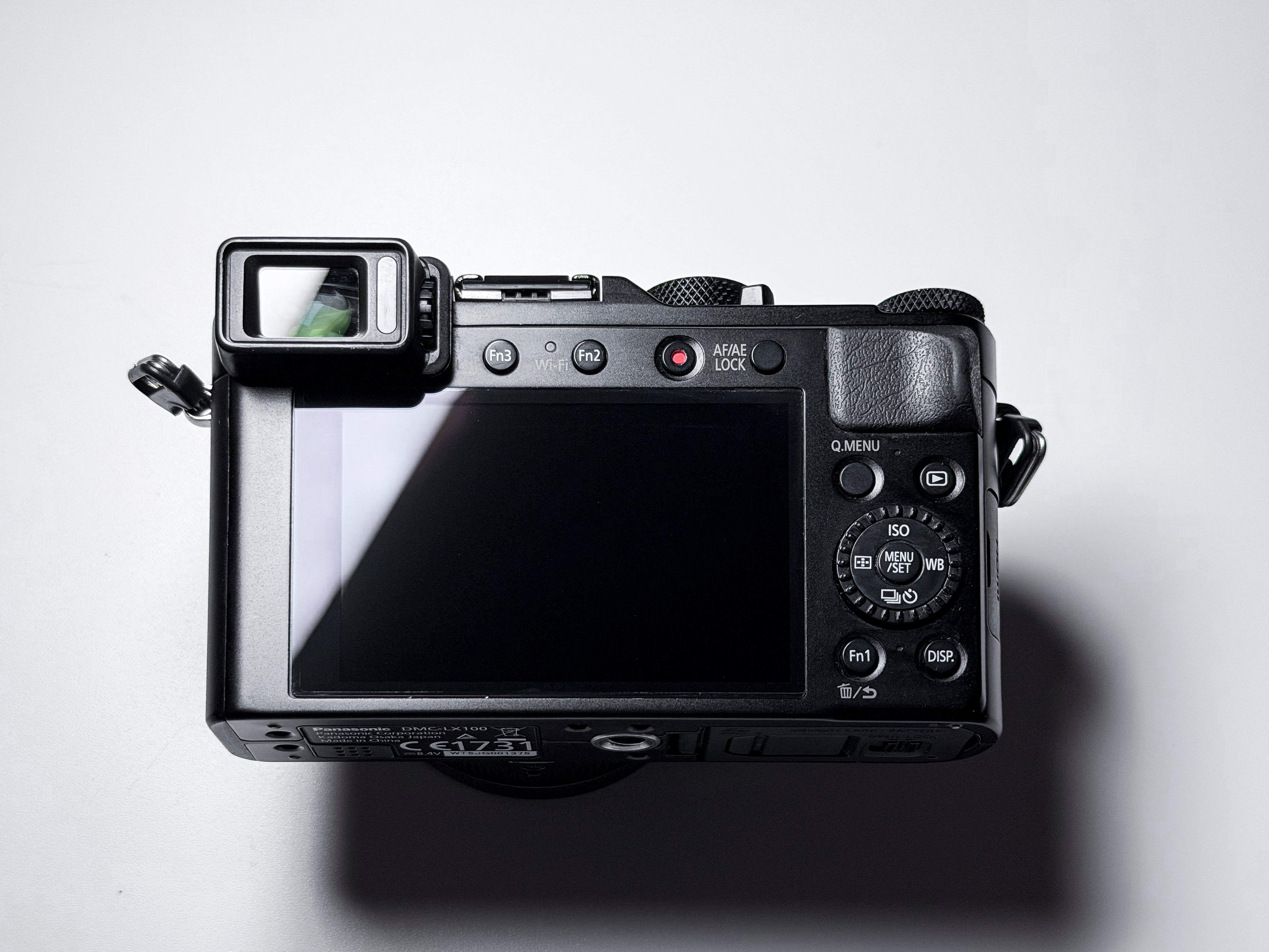 Panasonic Lumix LX100 Leica Lens - 1 Year Warranty, Excellent