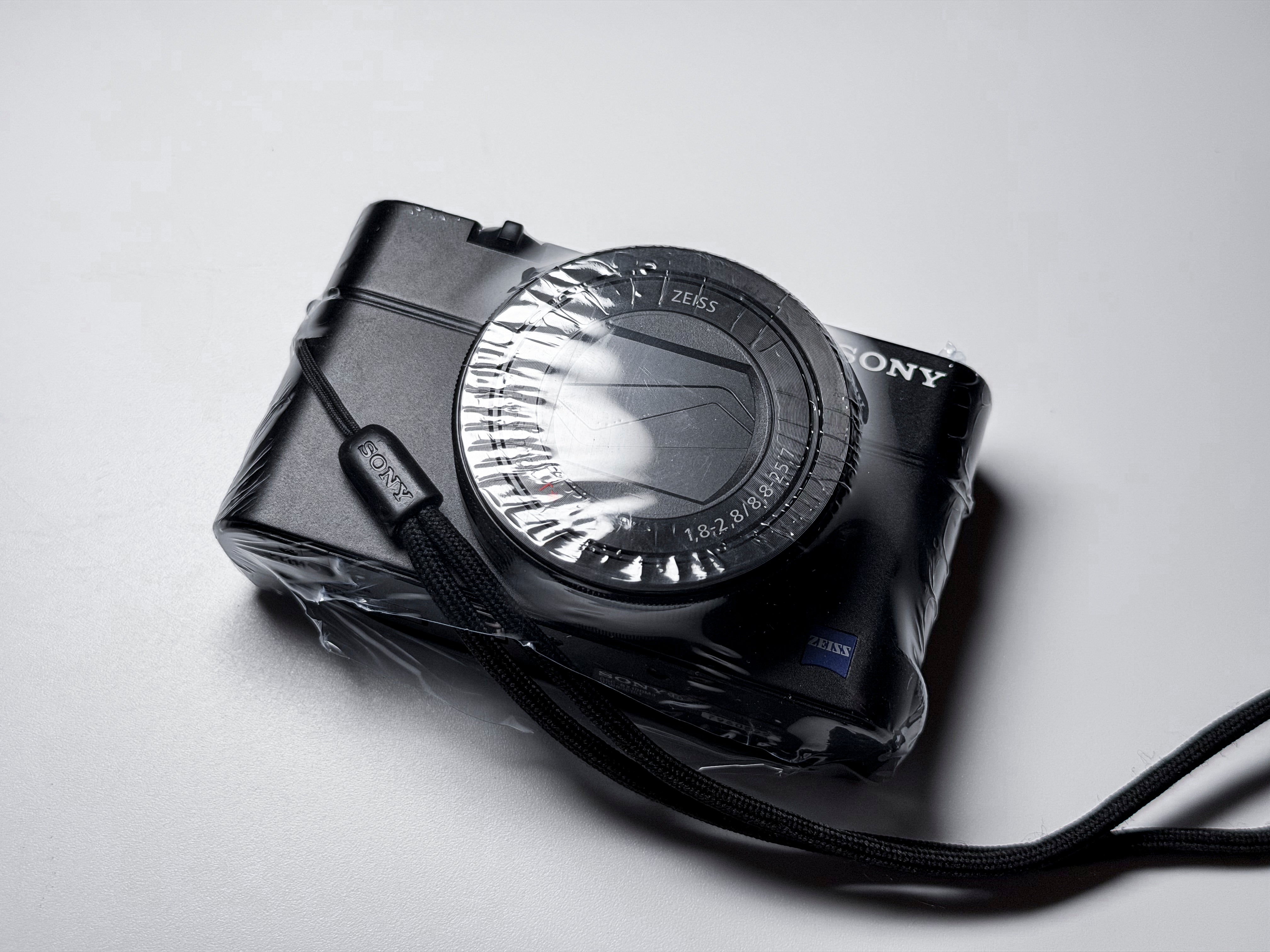 Sony RX100 III Mark 3 Cyber-shot 20,1 Mpx - 1 Year Warranty Excellent RX 100 M3