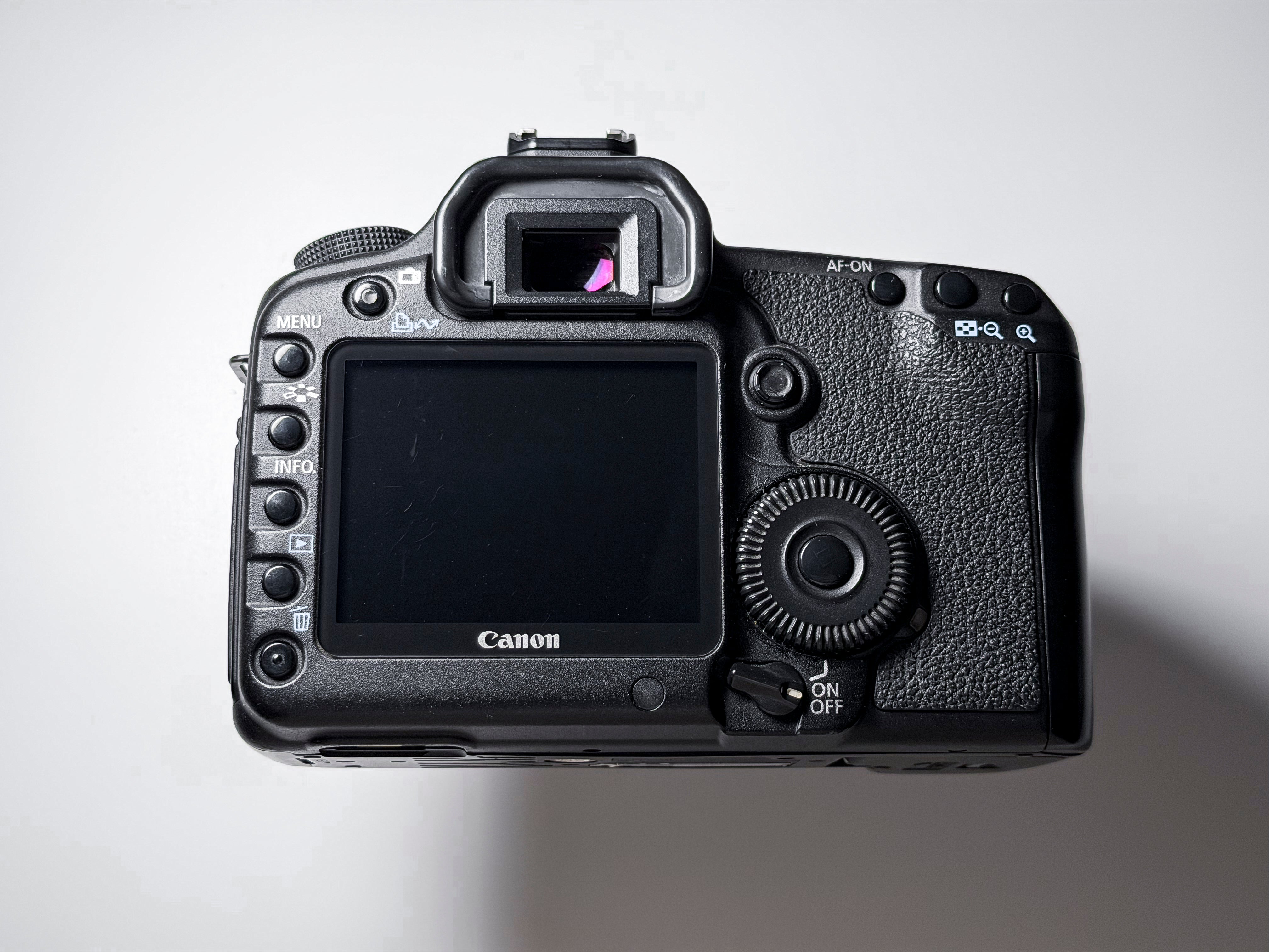 Canon 5D Mark II + 50mm f/1.8 EOS DSLR Full Frame - 1 Year Warranty, Excellent