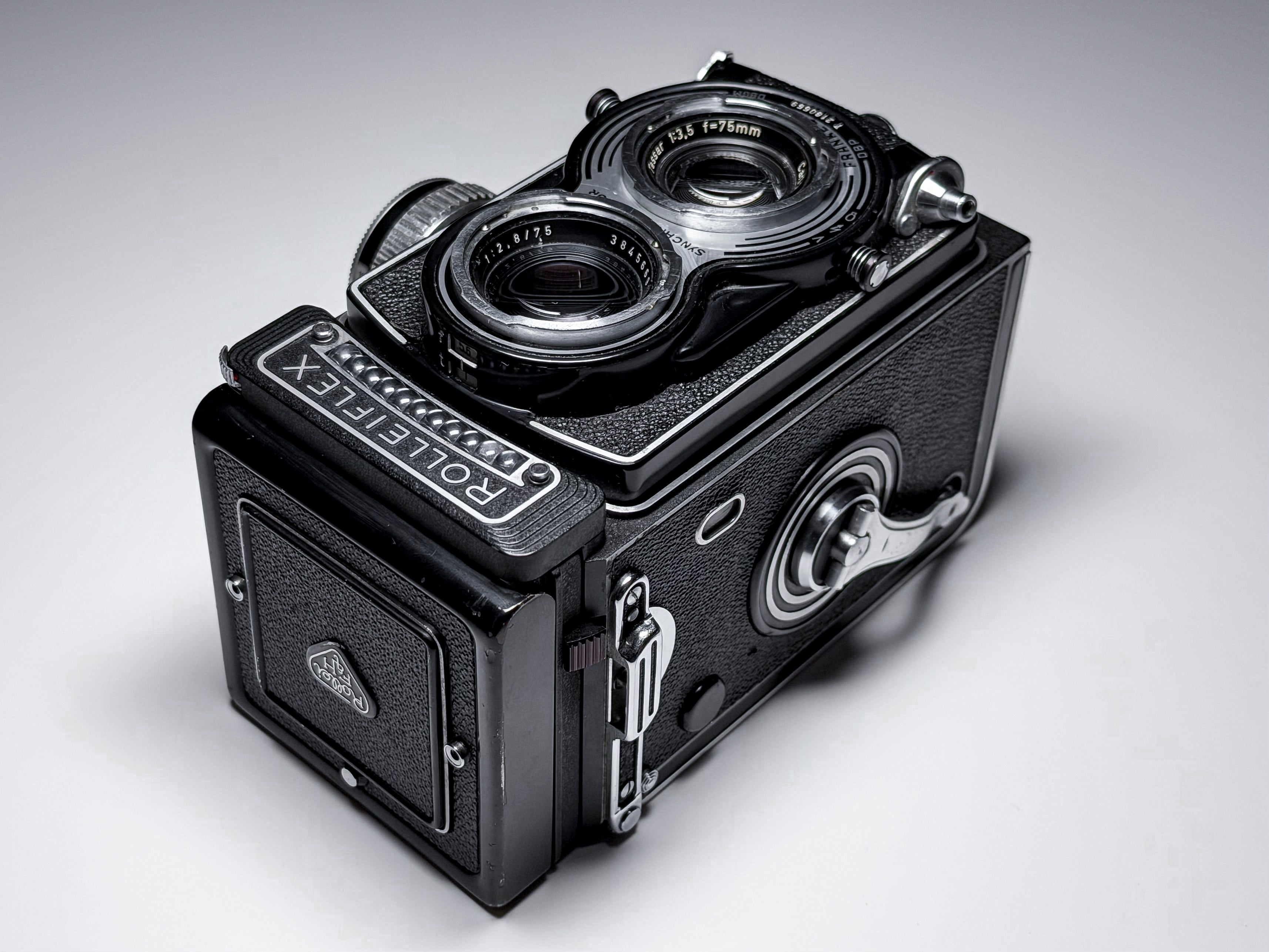 Rolleiflex T 3.5 Tessar Medium Format 120 Film Camera - Film Tested, Excellent