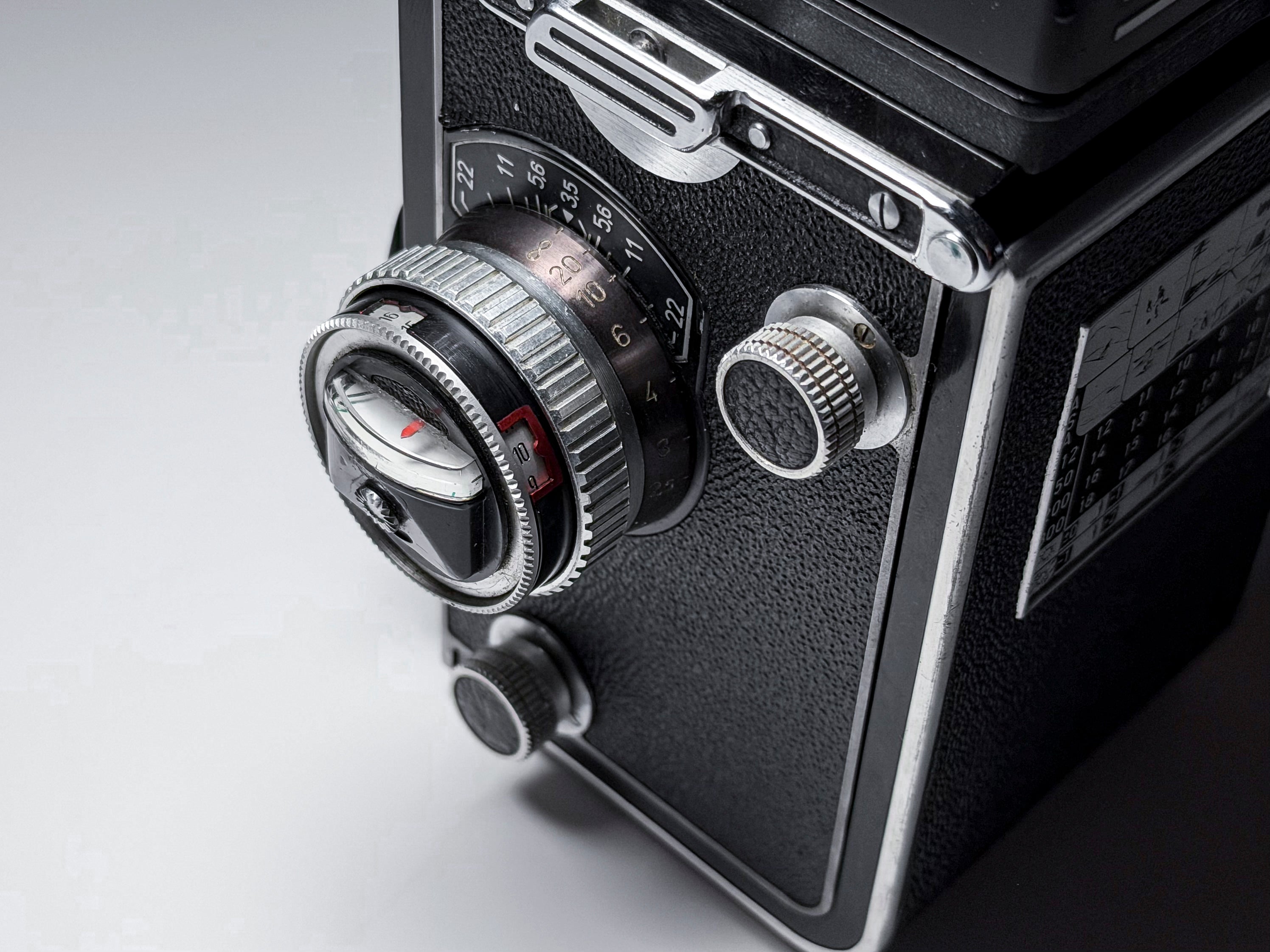 Rolleiflex T 3.5 Tessar Medium Format 120 Film Camera - Film Tested, Excellent