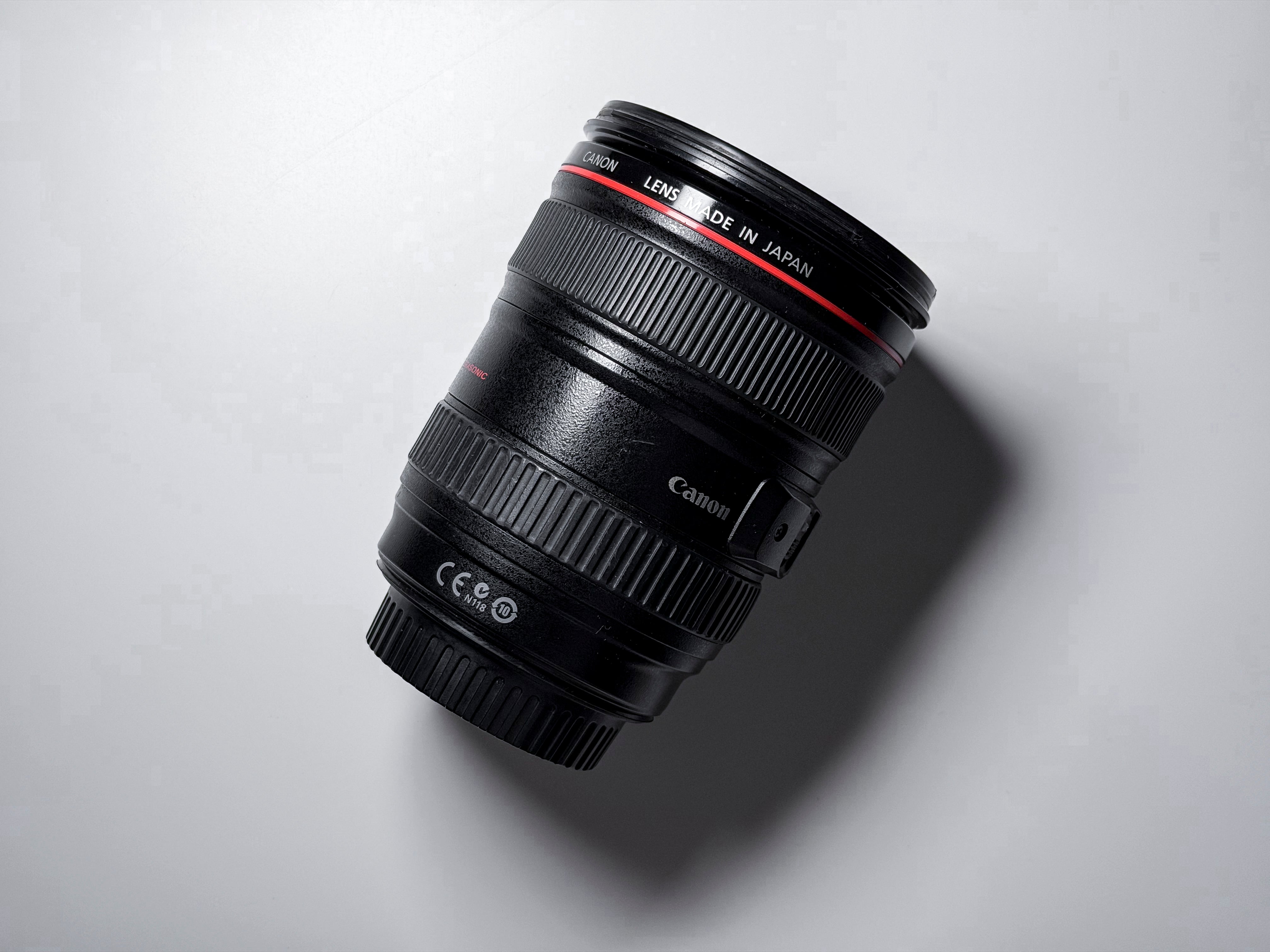 Canon 24-105mm f/4.0 L IS USM EF EOS Lens - 1 Year Warranty, Excellent