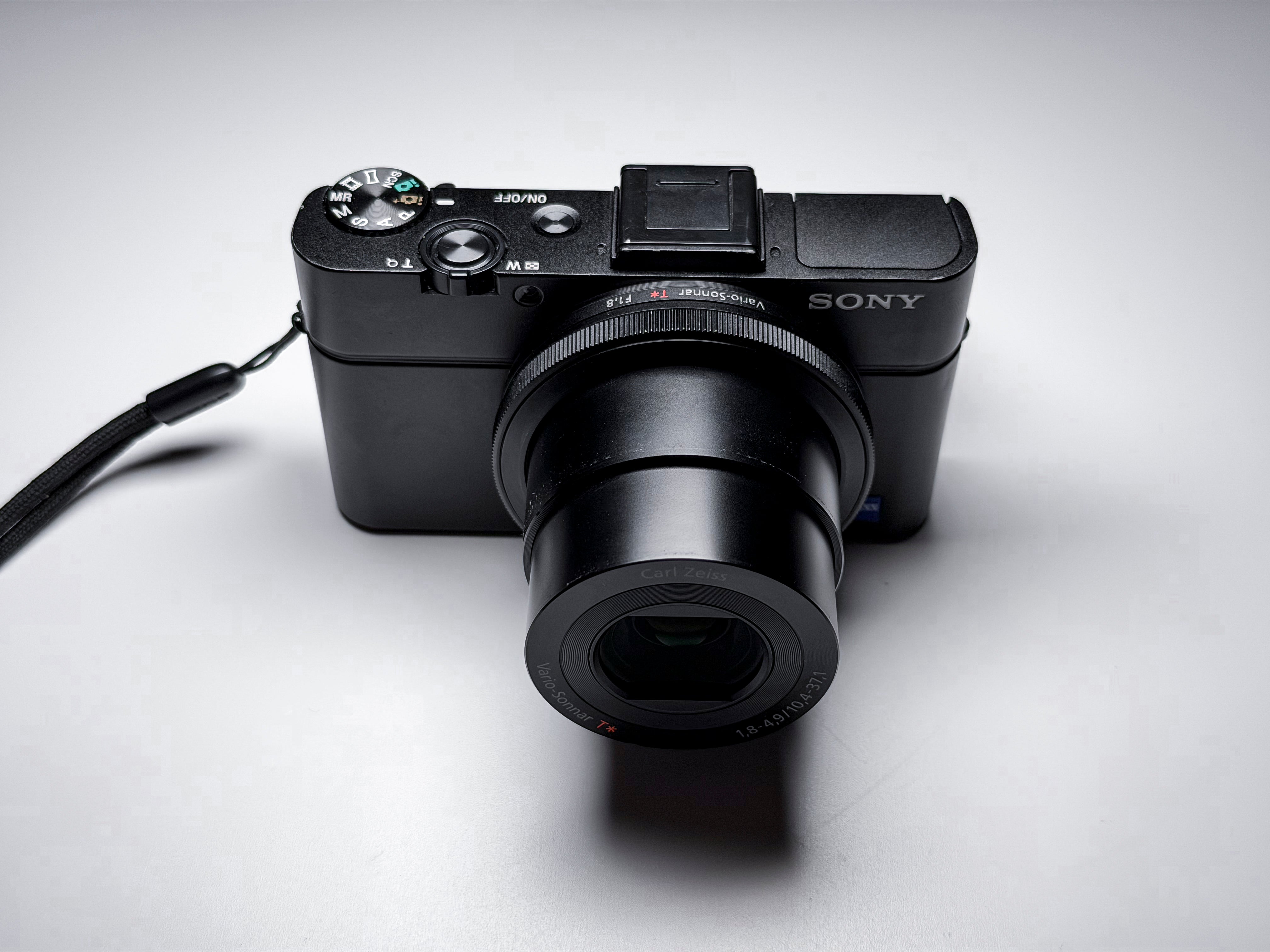 Sony RX100 II Cyber-shot 20,2 Mpx - 1 Year Warranty, Mint RX 100 M2